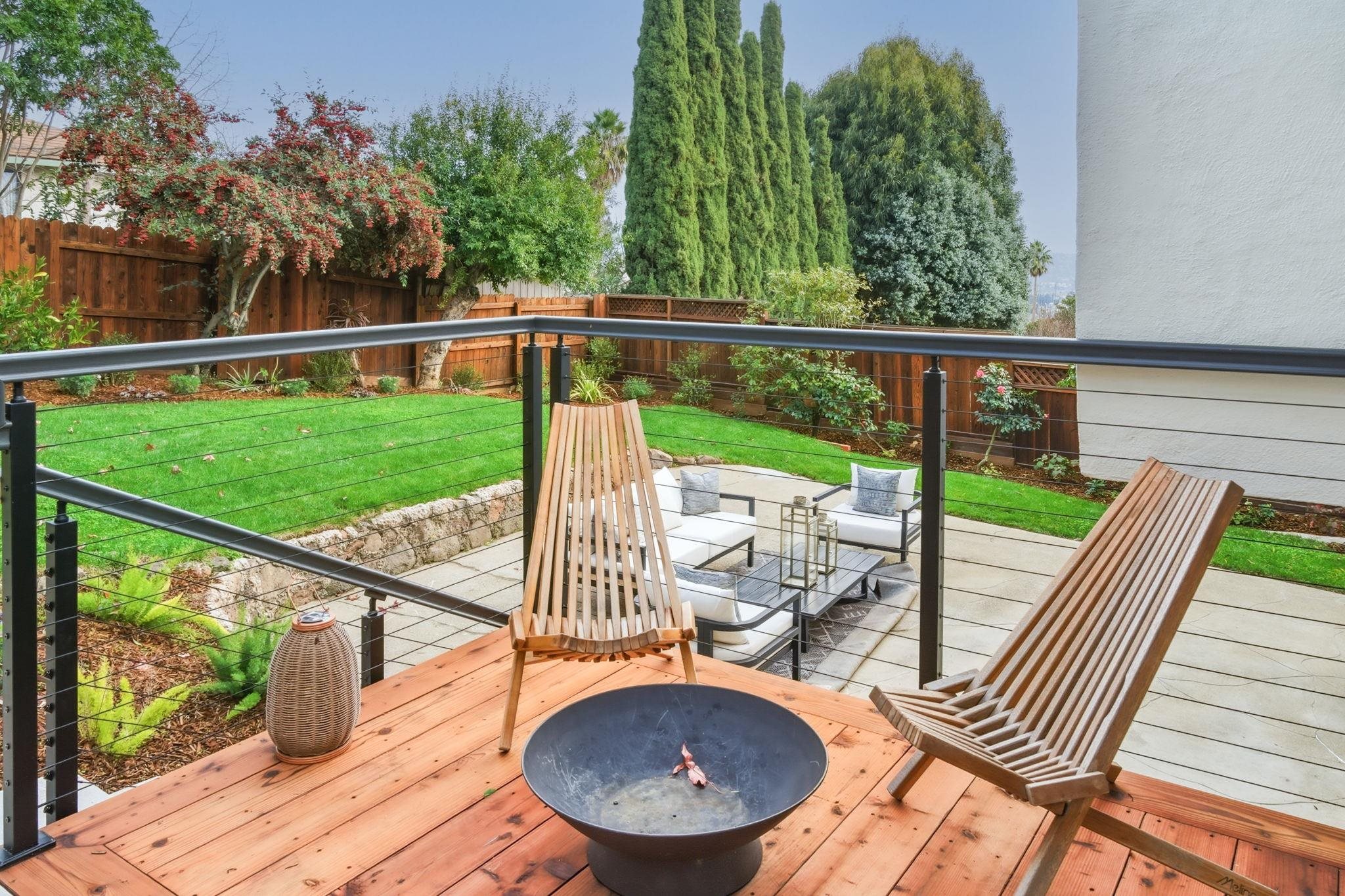 Detail Gallery Image 36 of 60 For 17658 Garland Ct, Castro Valley,  CA 94546 - 3 Beds | 2/1 Baths