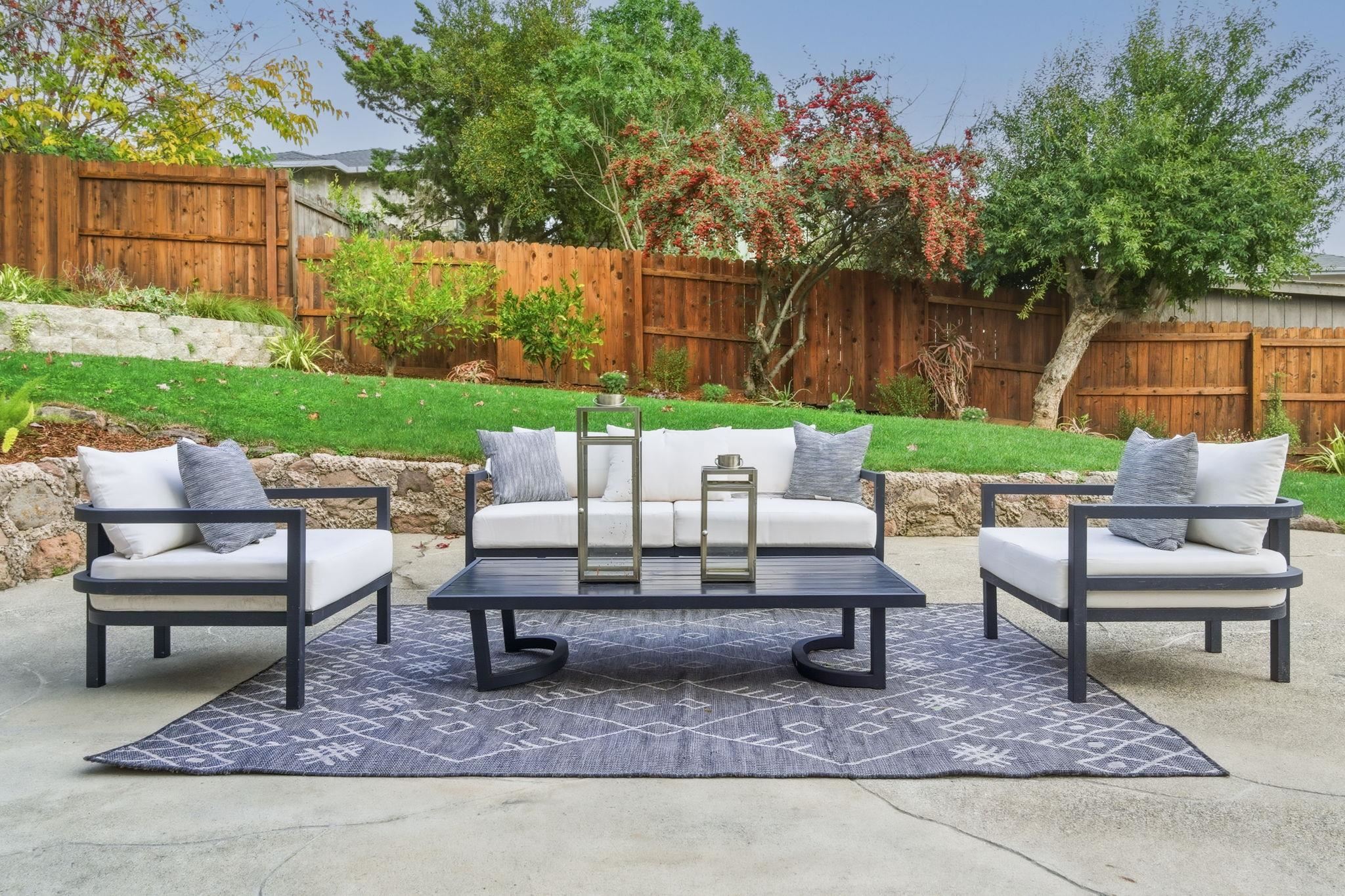 Detail Gallery Image 42 of 60 For 17658 Garland Ct, Castro Valley,  CA 94546 - 3 Beds | 2/1 Baths