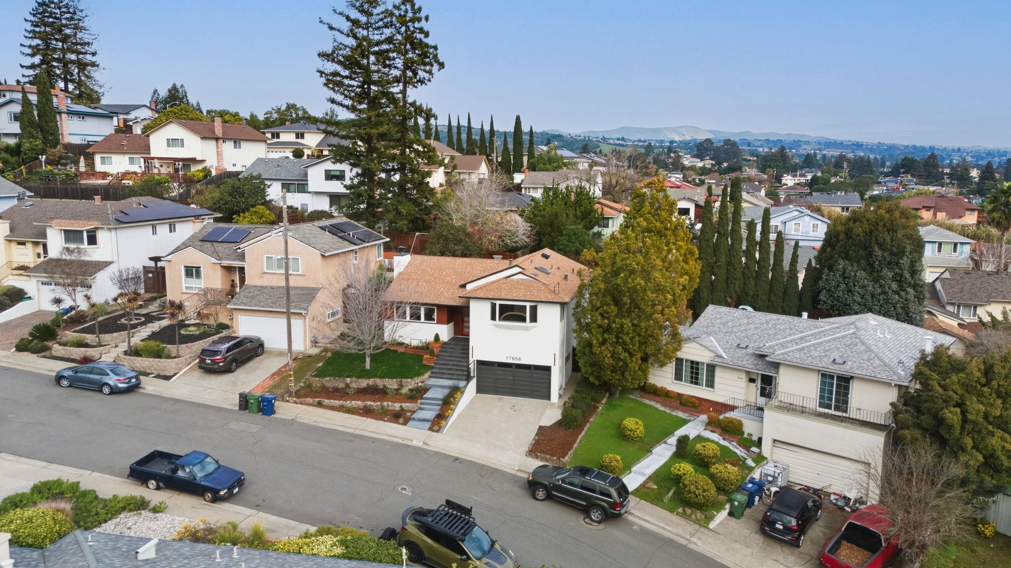 Detail Gallery Image 46 of 60 For 17658 Garland Ct, Castro Valley,  CA 94546 - 3 Beds | 2/1 Baths