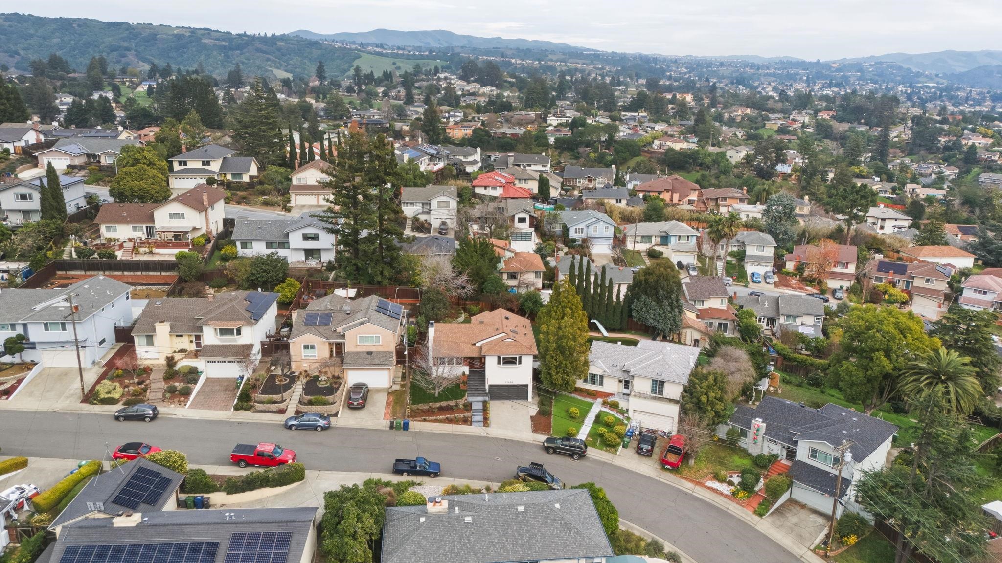 Detail Gallery Image 60 of 60 For 17658 Garland Ct, Castro Valley,  CA 94546 - 3 Beds | 2/1 Baths