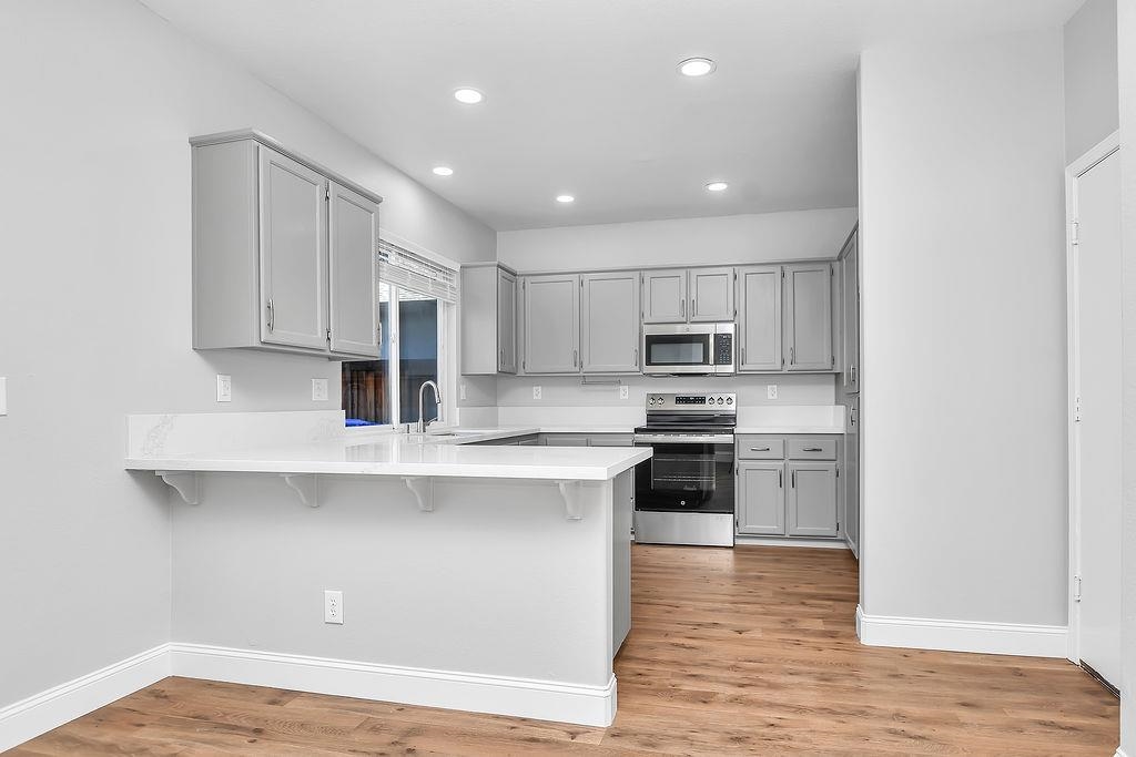 Detail Gallery Image 14 of 34 For 1855 Aurora Ct, Brentwood,  CA 94513 - 3 Beds | 2/1 Baths