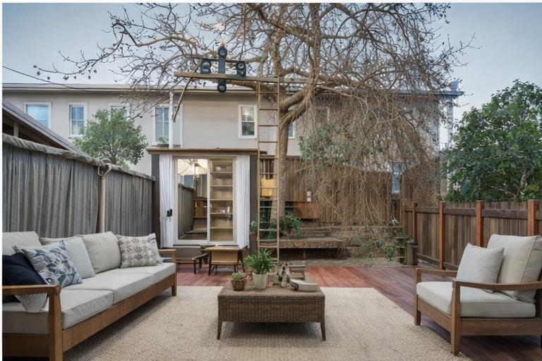 Detail Gallery Image 36 of 41 For 925 E 19th St, Oakland,  CA 94606 - 3 Beds | 2 Baths