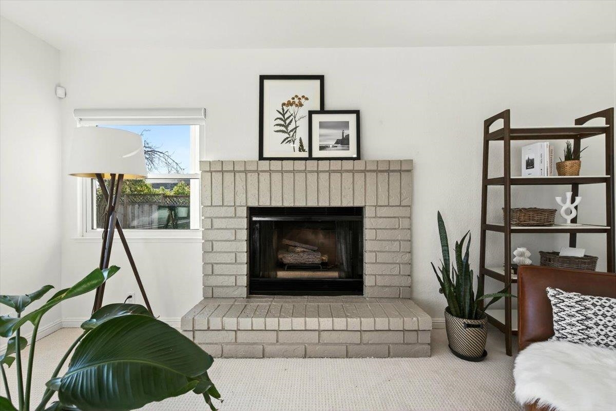 Detail Gallery Image 18 of 60 For 4308 View Crest Ct, Oakland,  CA 94619 - 4 Beds | 2/1 Baths