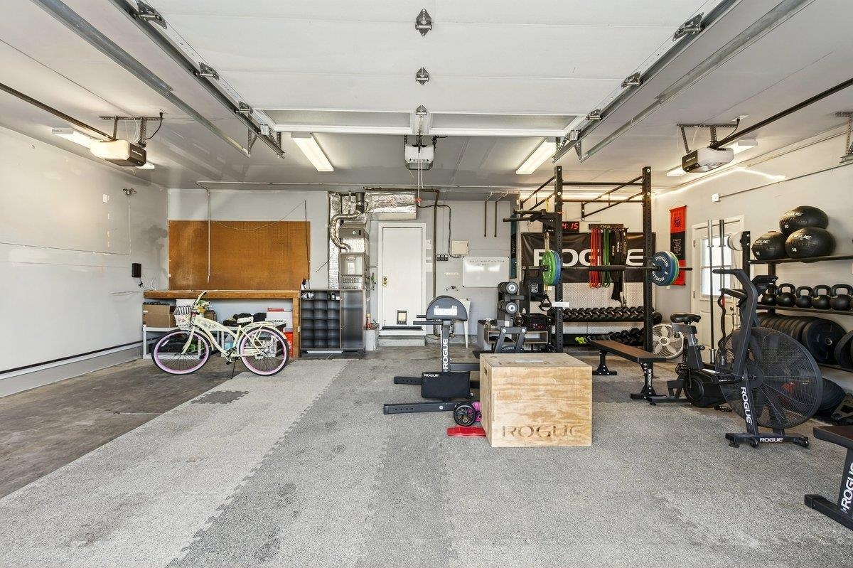 Detail Gallery Image 47 of 60 For 4308 View Crest Ct, Oakland,  CA 94619 - 4 Beds | 2/1 Baths