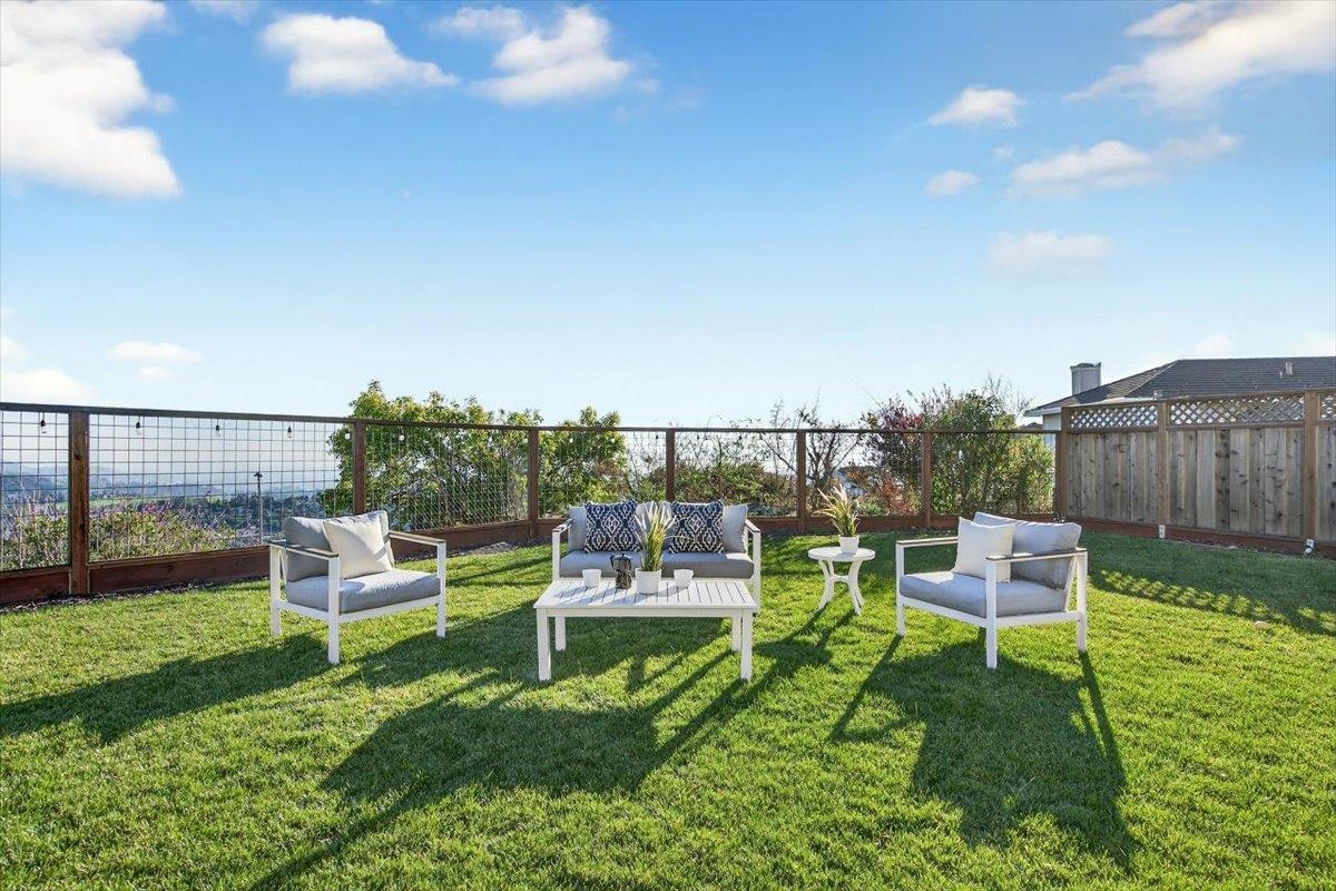 Detail Gallery Image 48 of 60 For 4308 View Crest Ct, Oakland,  CA 94619 - 4 Beds | 2/1 Baths