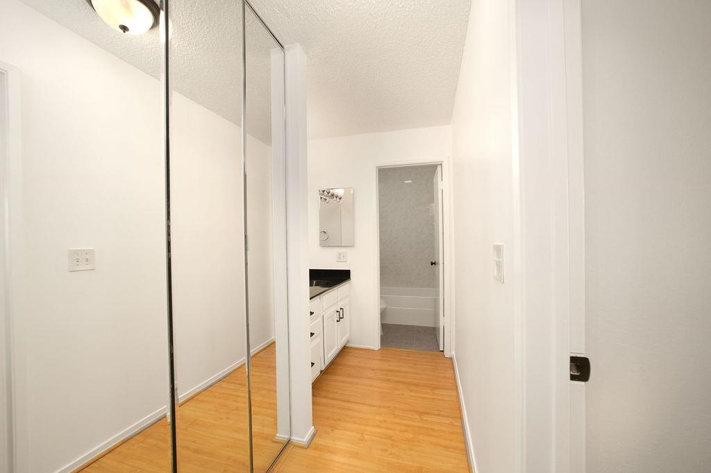 Photo #15: 41121062 Listing: Photo #15