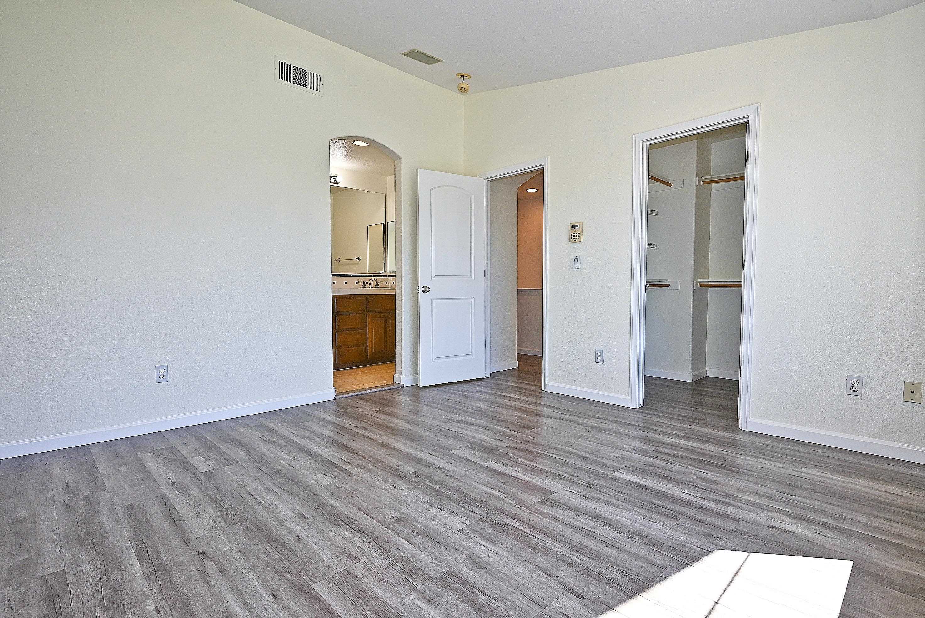 Detail Gallery Image 28 of 42 For 215 Santa Barbara St, San Pablo,  CA 94806 - 3 Beds | 2/1 Baths
