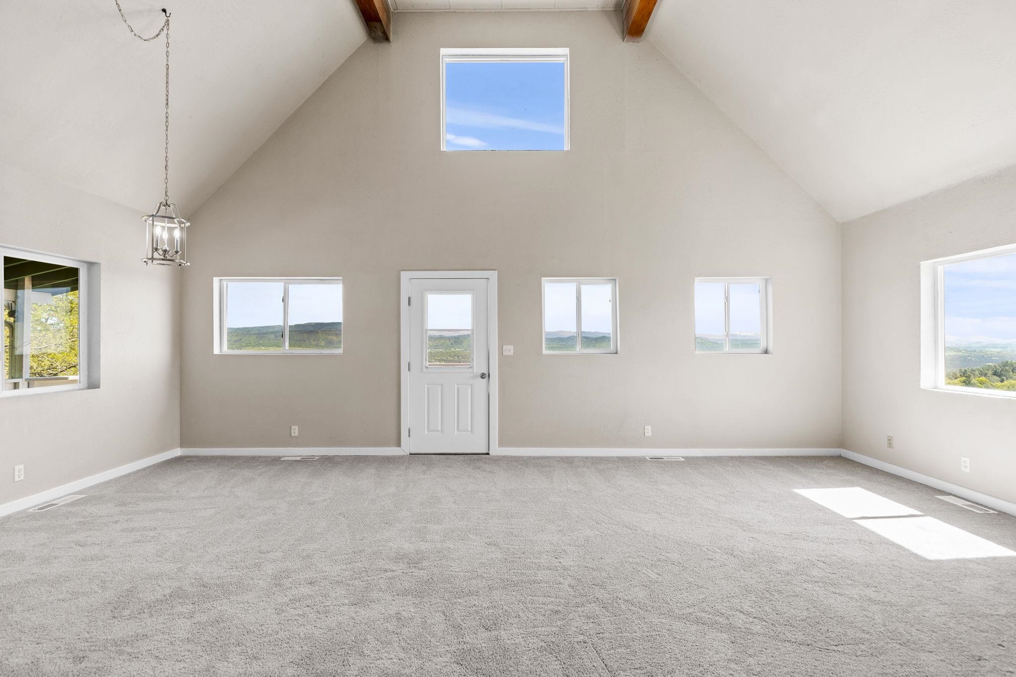 Detail Gallery Image 12 of 60 For 2587 Sulkey Ct, Copperopolis,  CA 95228 - 3 Beds | 2 Baths