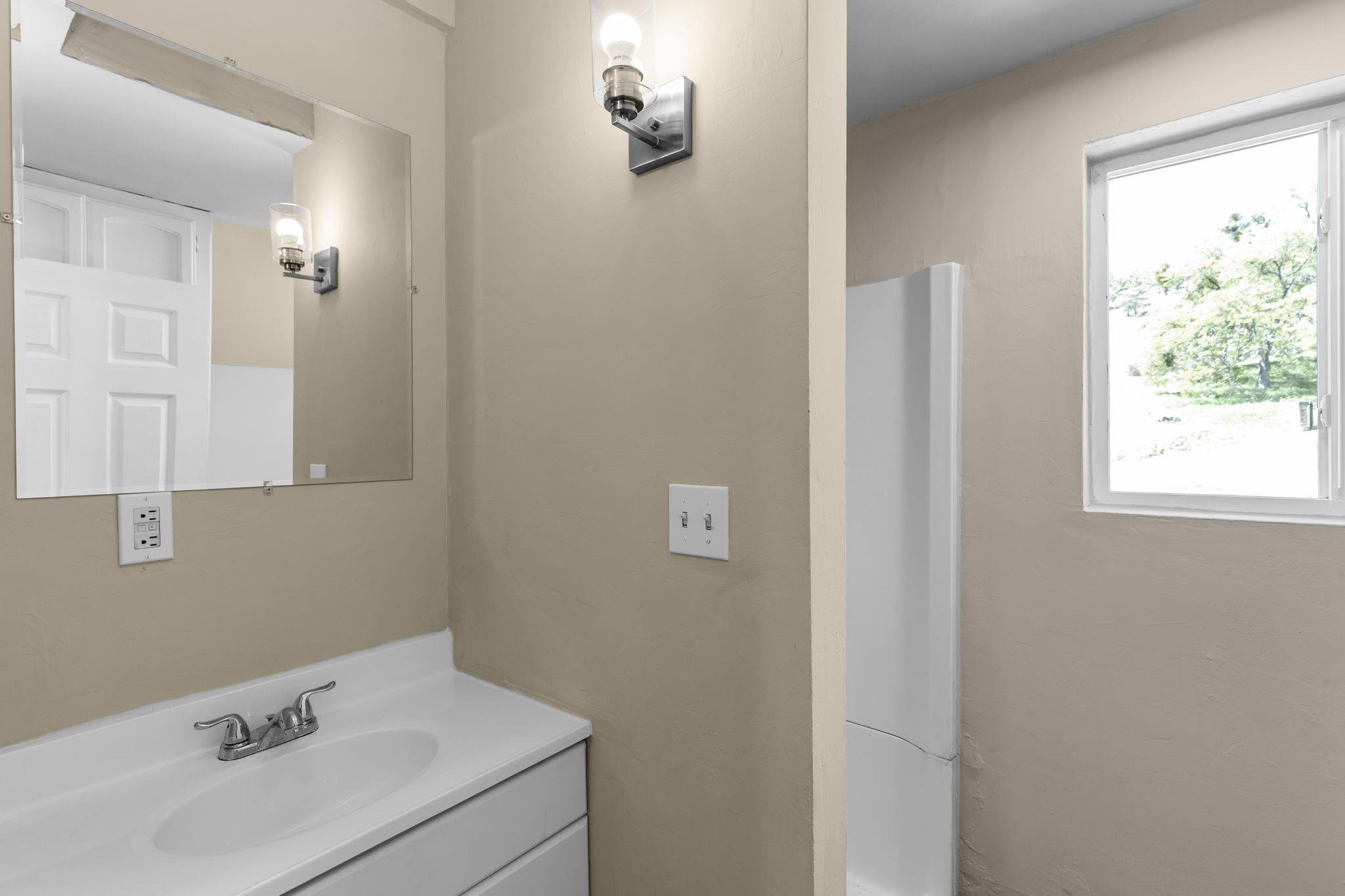 Detail Gallery Image 32 of 60 For 2587 Sulkey Ct, Copperopolis,  CA 95228 - 3 Beds | 2 Baths