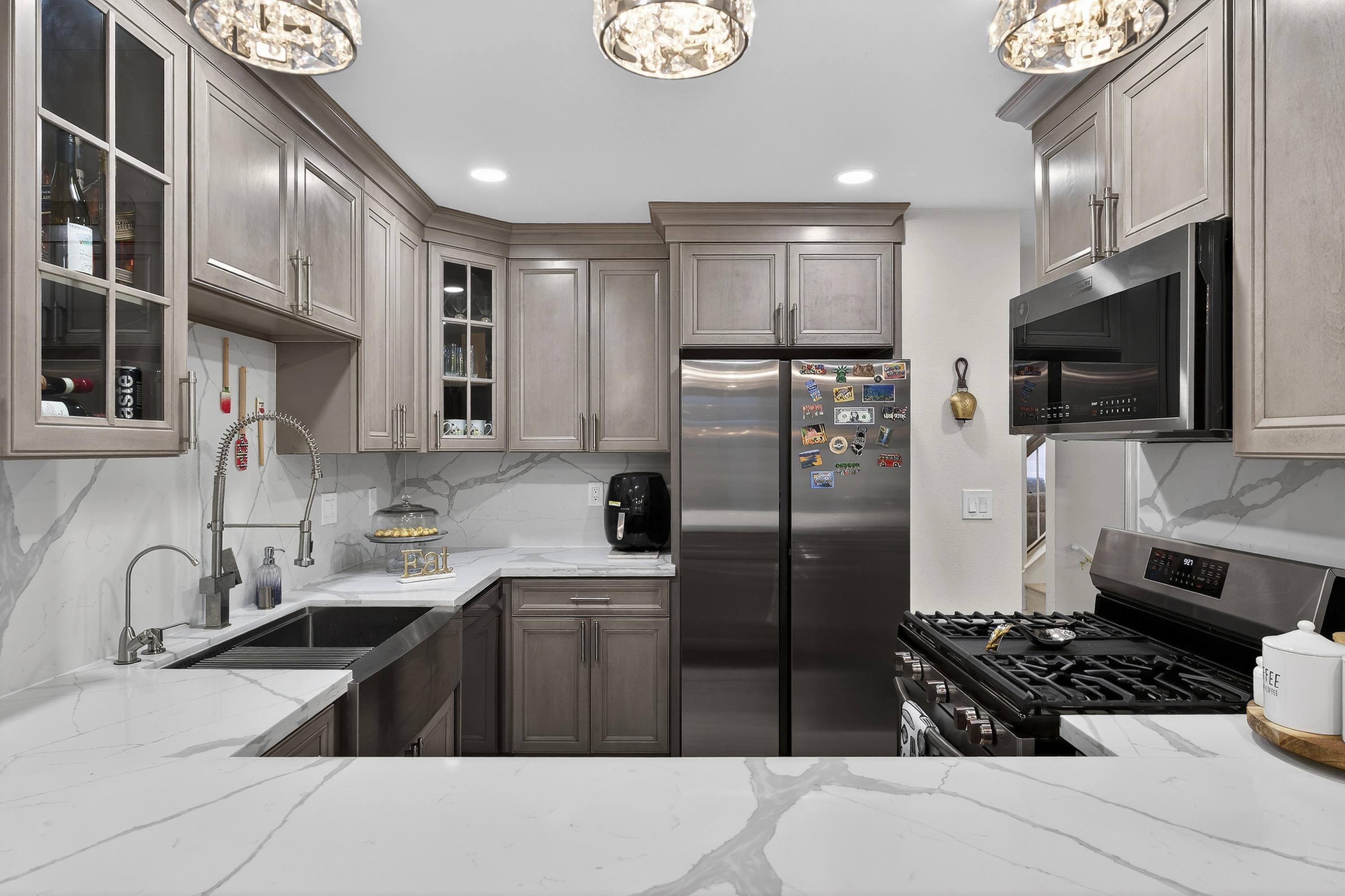 Detail Gallery Image 17 of 60 For 903 Appian Knoll Ct, El Sobrante,  CA 94803 - 3 Beds | 2/1 Baths