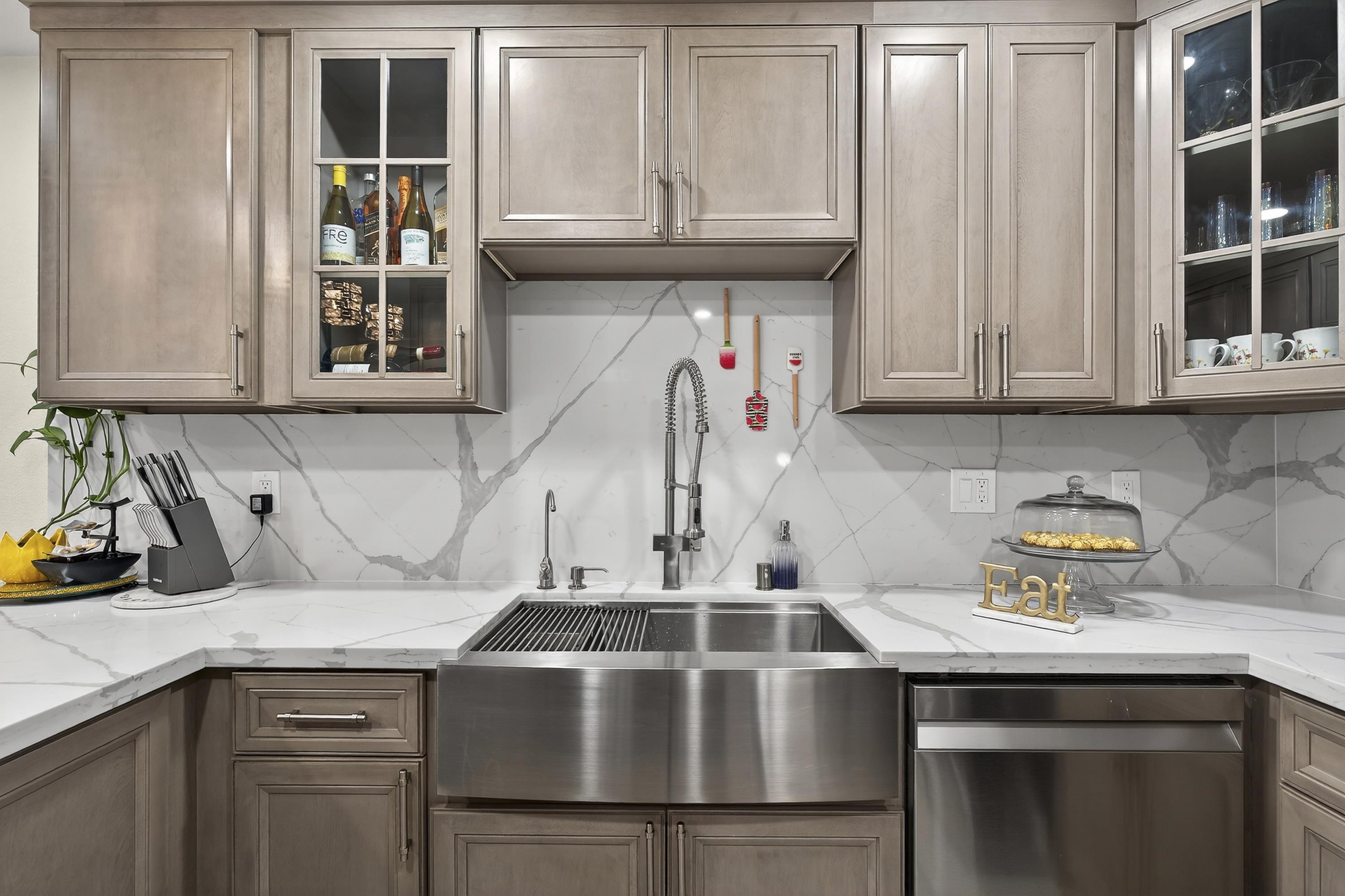 Detail Gallery Image 21 of 60 For 903 Appian Knoll Ct, El Sobrante,  CA 94803 - 3 Beds | 2/1 Baths