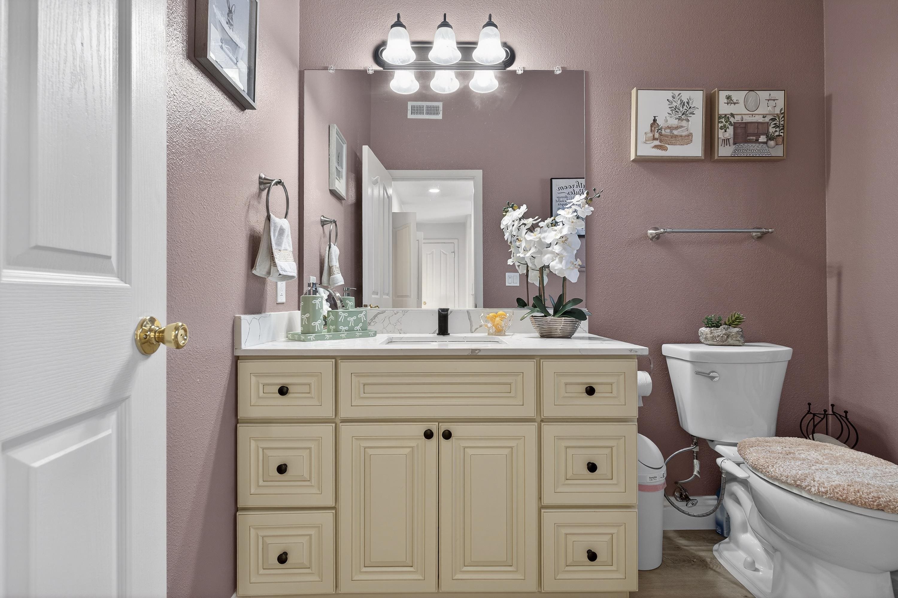 Detail Gallery Image 41 of 60 For 903 Appian Knoll Ct, El Sobrante,  CA 94803 - 3 Beds | 2/1 Baths