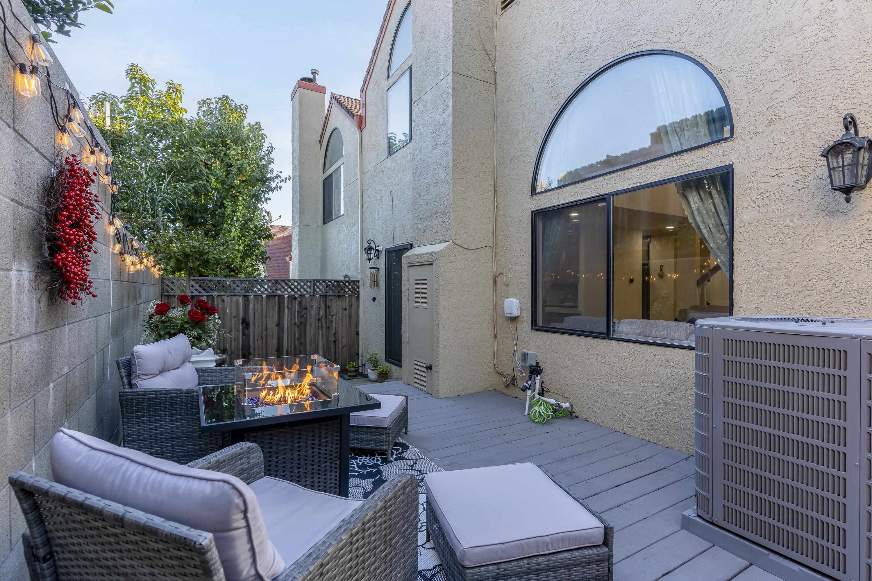 Detail Gallery Image 56 of 60 For 903 Appian Knoll Ct, El Sobrante,  CA 94803 - 3 Beds | 2/1 Baths