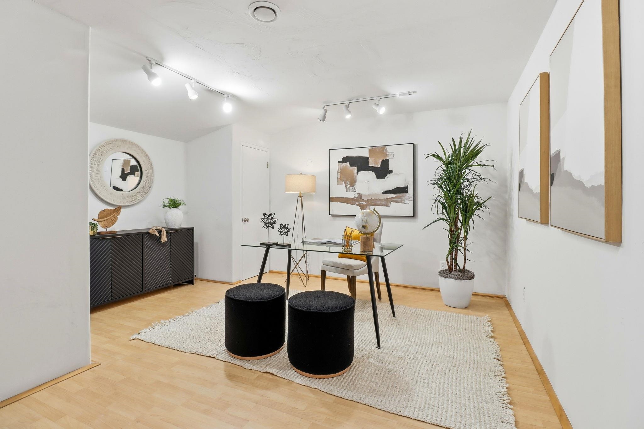 Detail Gallery Image 16 of 31 For 2272 Shadowtree, San Jose,  CA 95131 - 3 Beds | 2 Baths