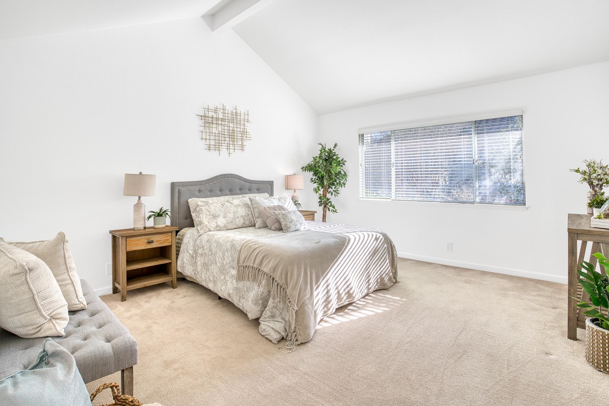 Detail Gallery Image 24 of 41 For 1681 Holly Cir, Pleasanton,  CA 94566 - 4 Beds | 3 Baths