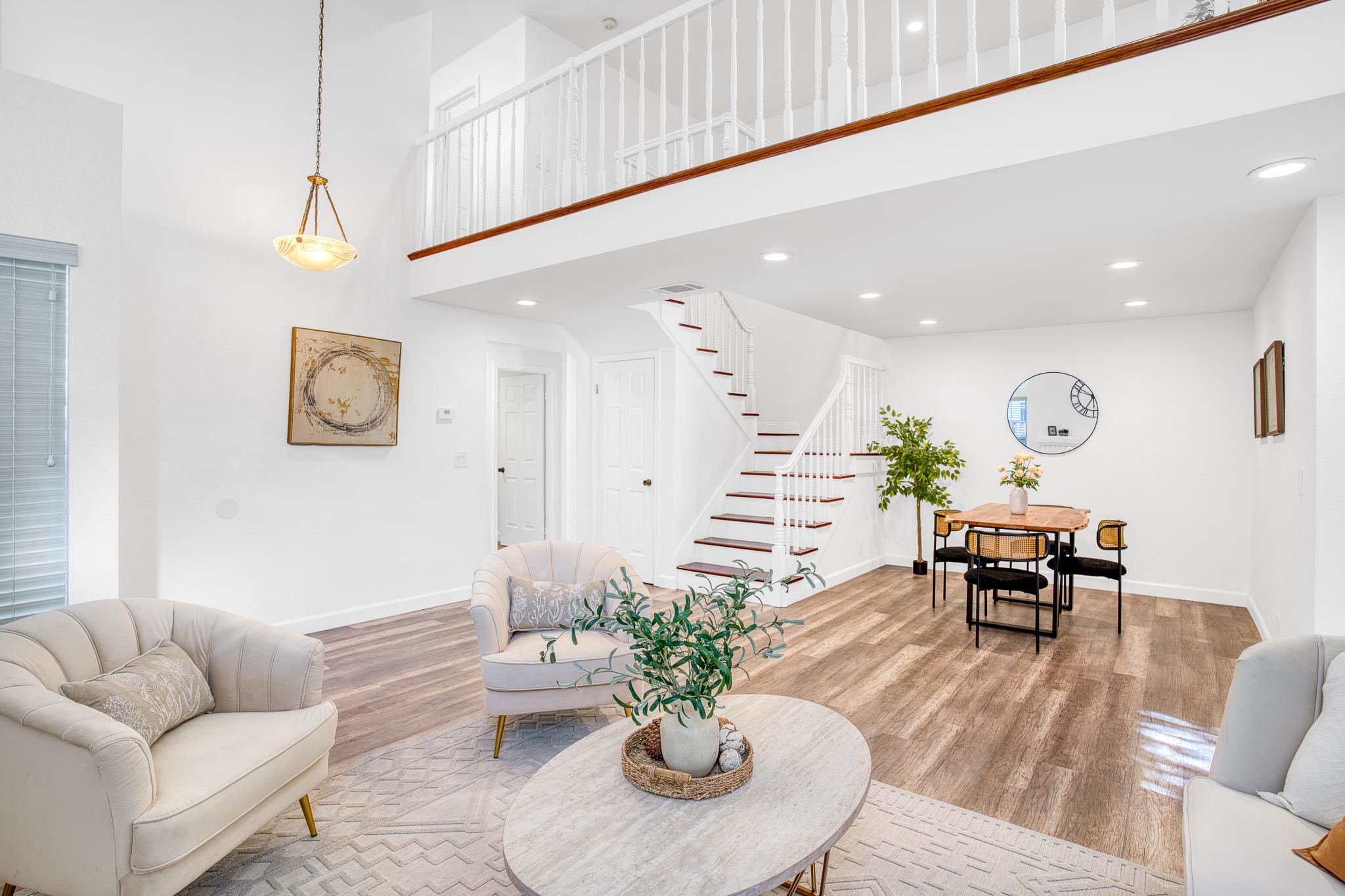 Detail Gallery Image 5 of 41 For 1681 Holly Cir, Pleasanton,  CA 94566 - 4 Beds | 3 Baths