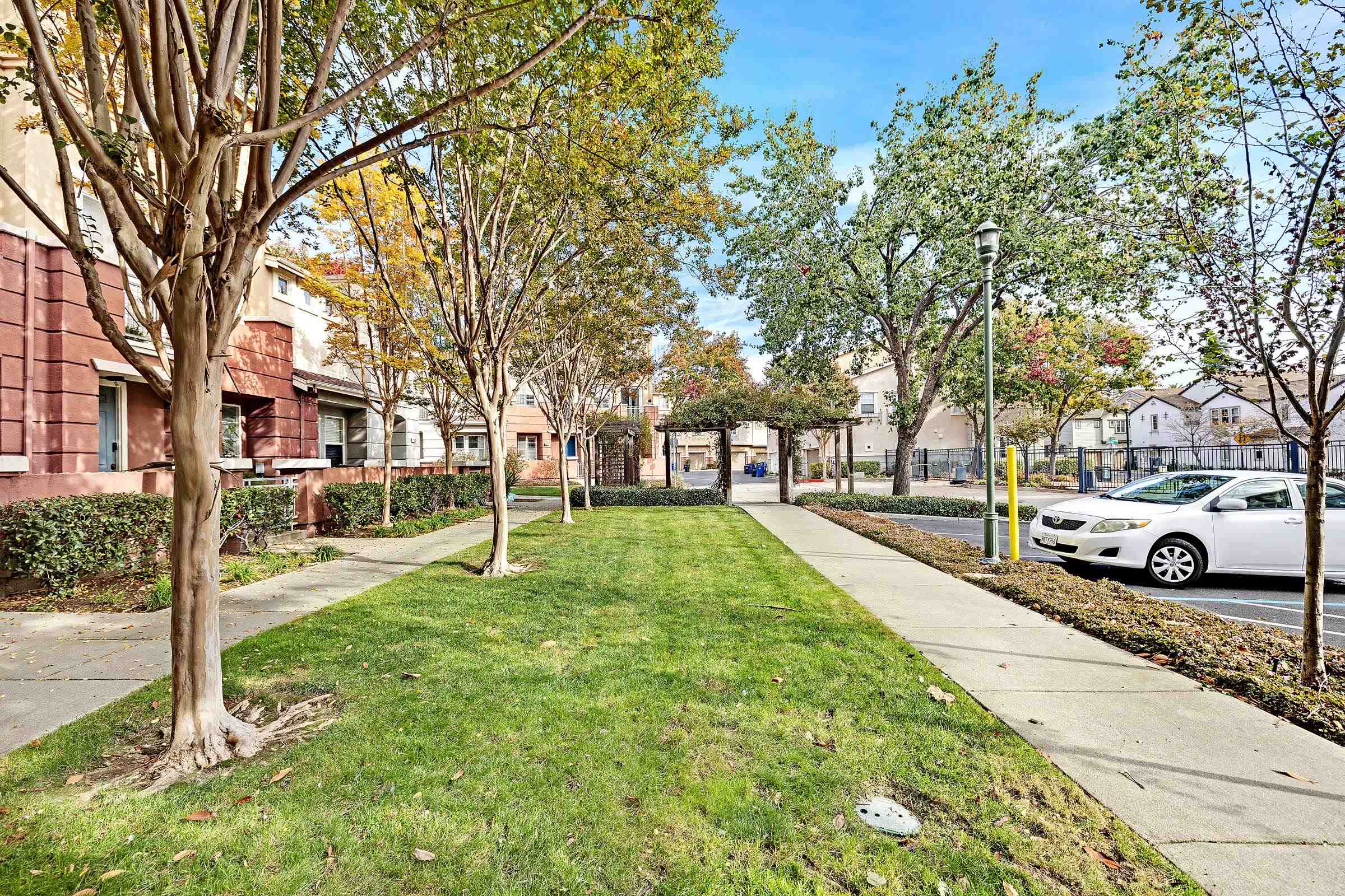 Photo #44: 41121076 Listing: Photo #44