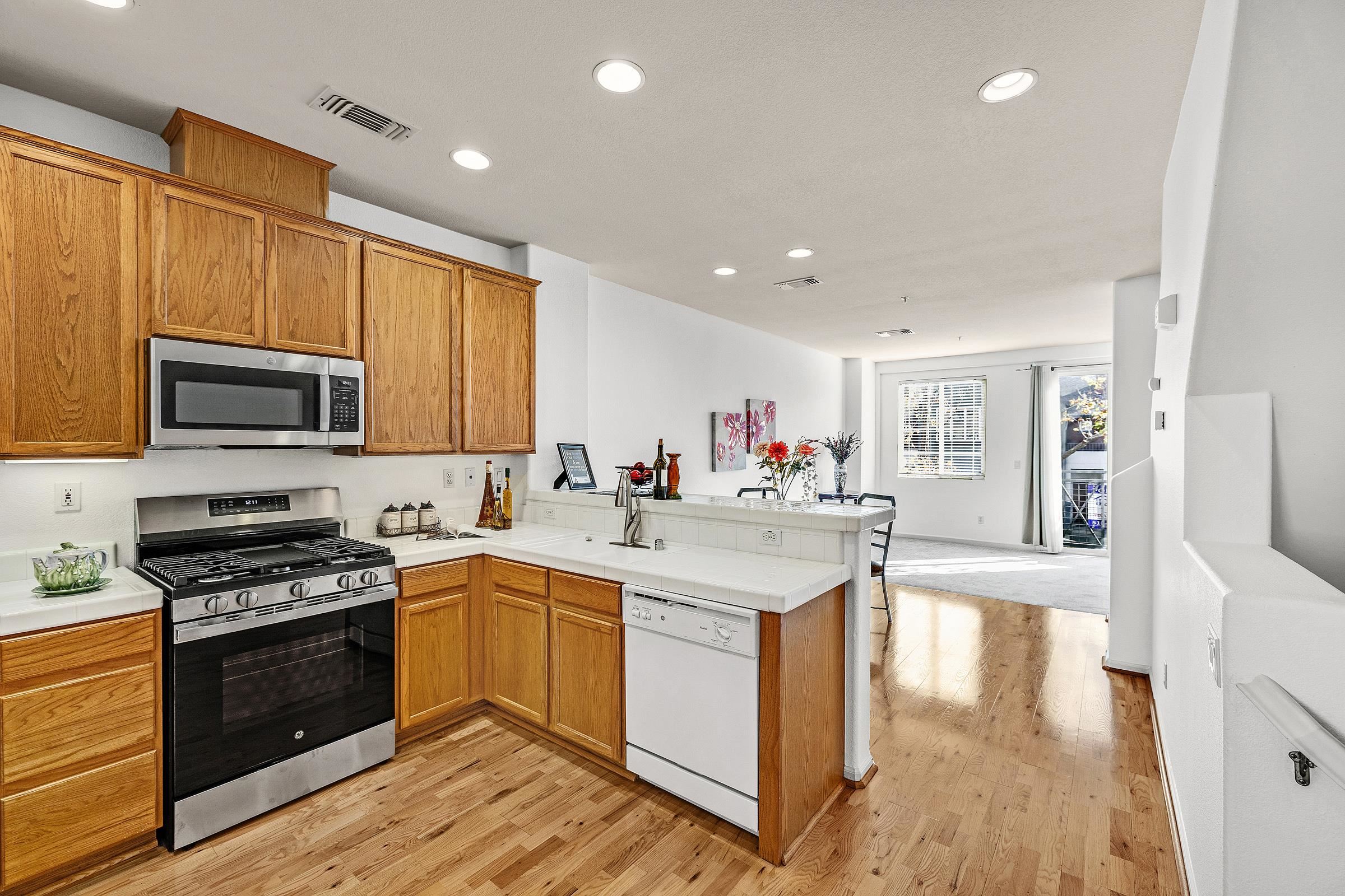 Photo #9: 41121076 Listing: Photo #9