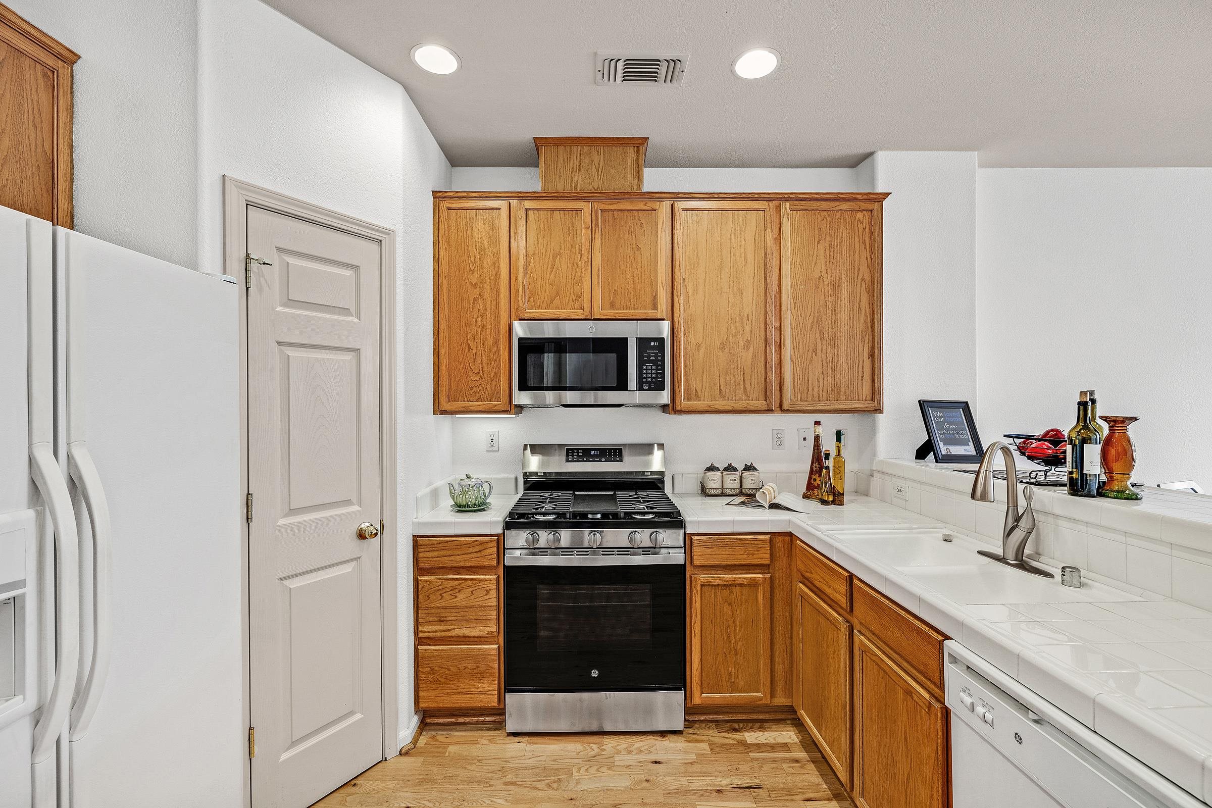 Photo #10: 41121076 Listing: Photo #10