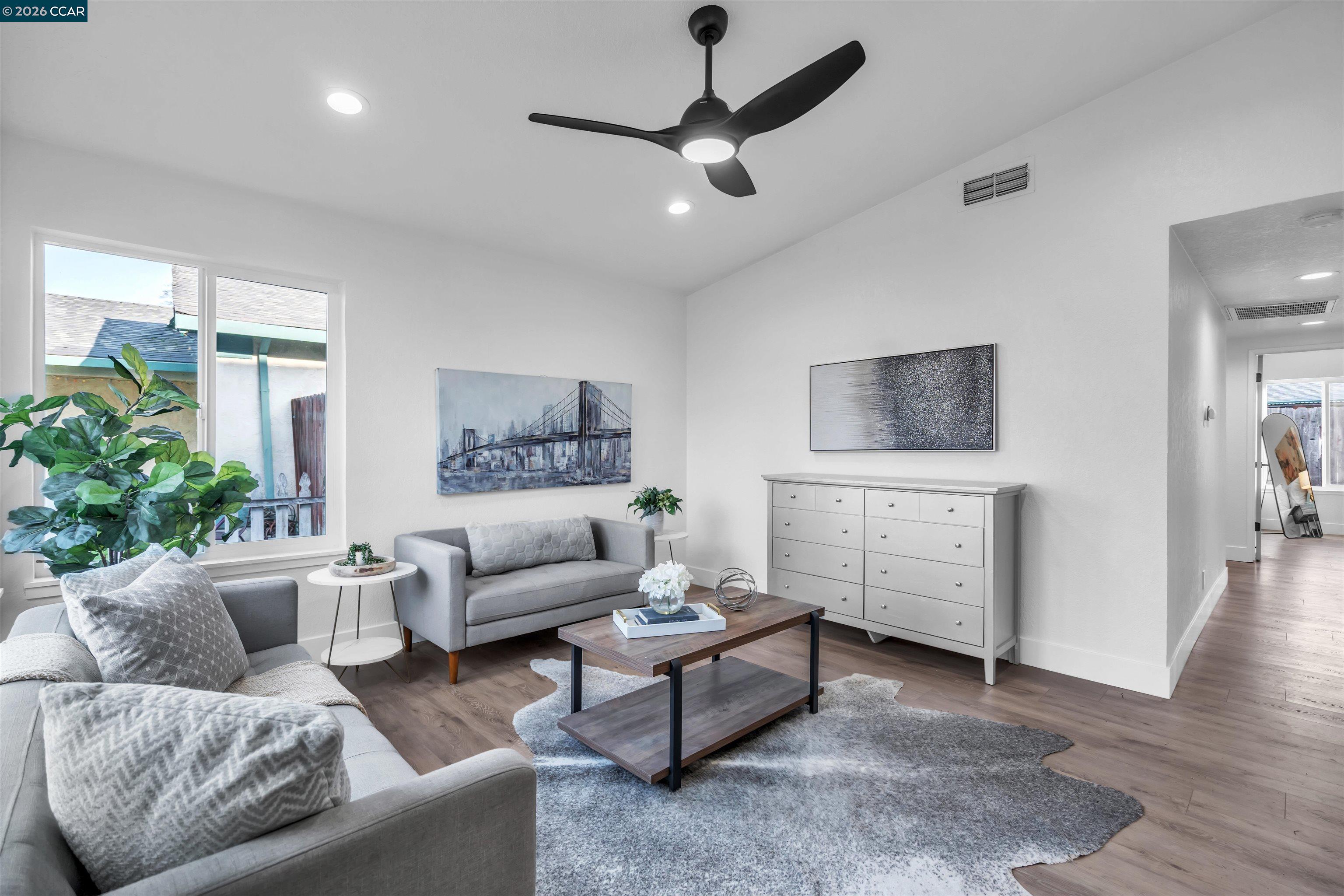 Detail Gallery Image 5 of 31 For 714 Fordham Dr, Stockton,  CA 95210 - 4 Beds | 3 Baths