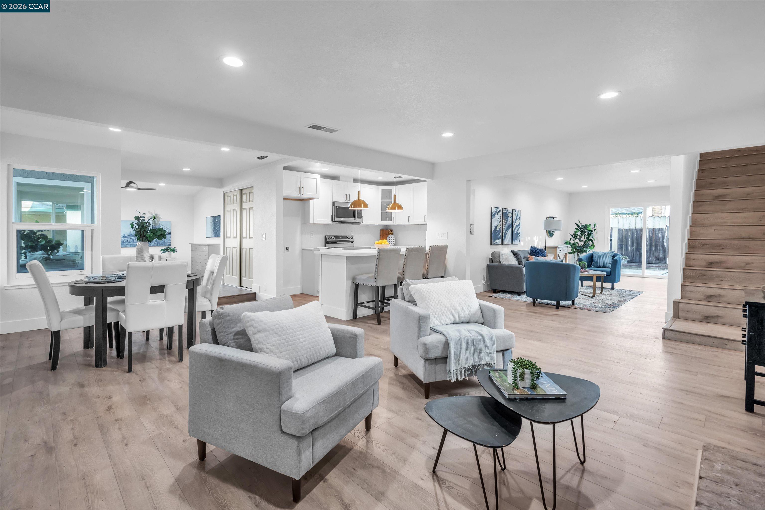 Detail Gallery Image 7 of 31 For 714 Fordham Dr, Stockton,  CA 95210 - 4 Beds | 3 Baths