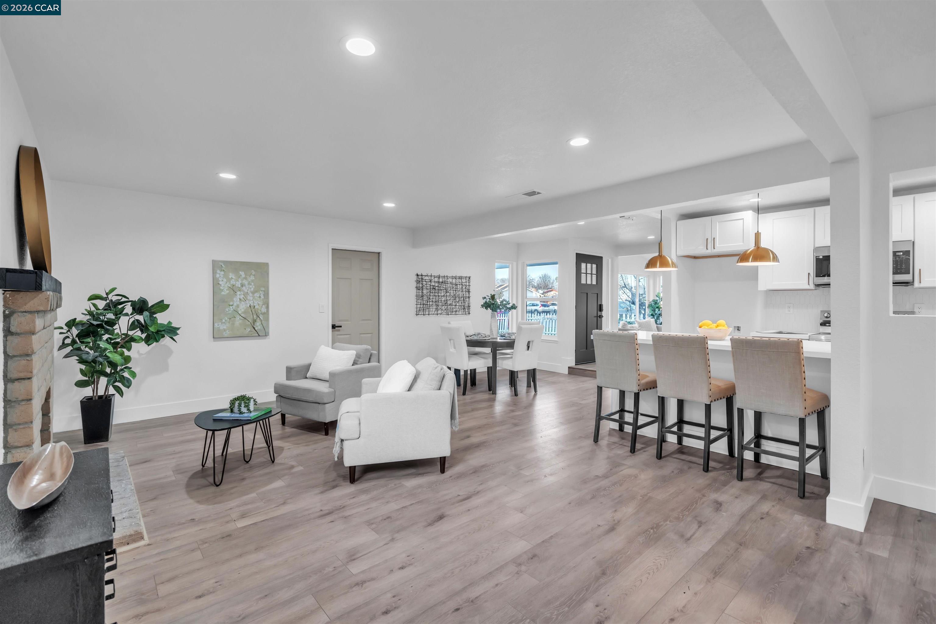 Detail Gallery Image 9 of 31 For 714 Fordham Dr, Stockton,  CA 95210 - 4 Beds | 3 Baths