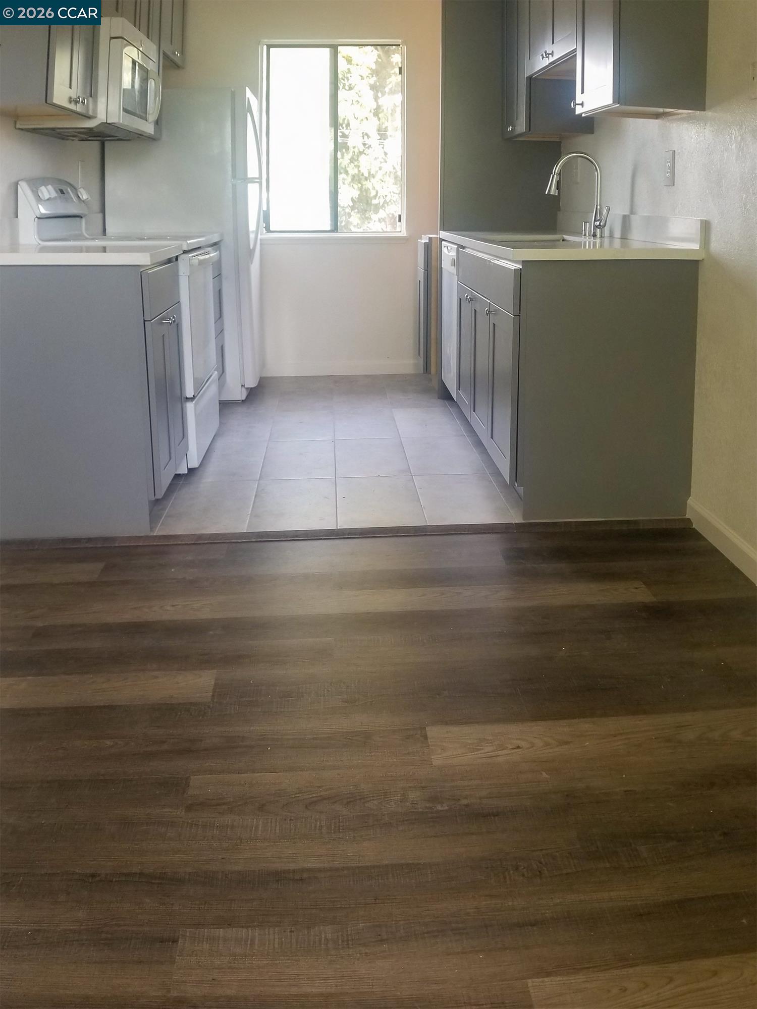 Detail Gallery Image 16 of 17 For 568 Dean Street, Hayward,  CA 94541 - – Beds | – Baths