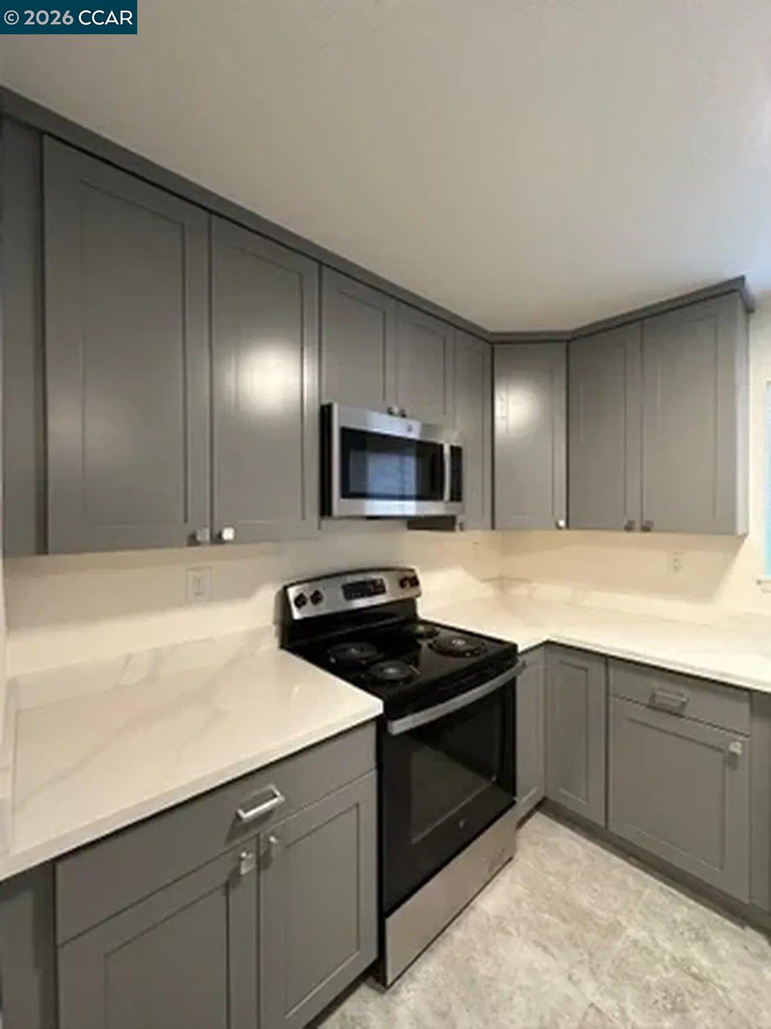 Detail Gallery Image 17 of 17 For 568 Dean Street, Hayward,  CA 94541 - – Beds | – Baths