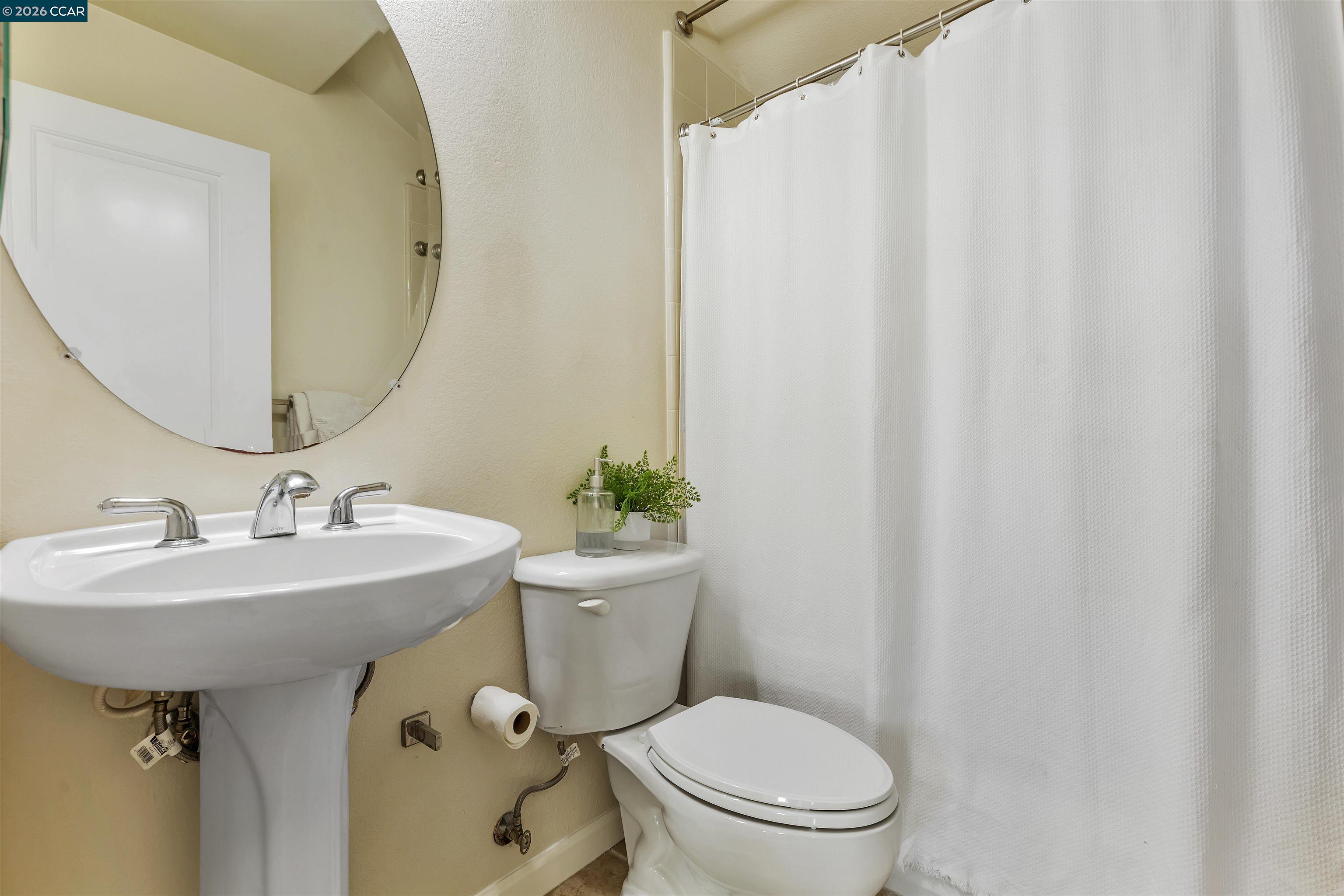 Photo #43: 41121082 Listing: Photo #43