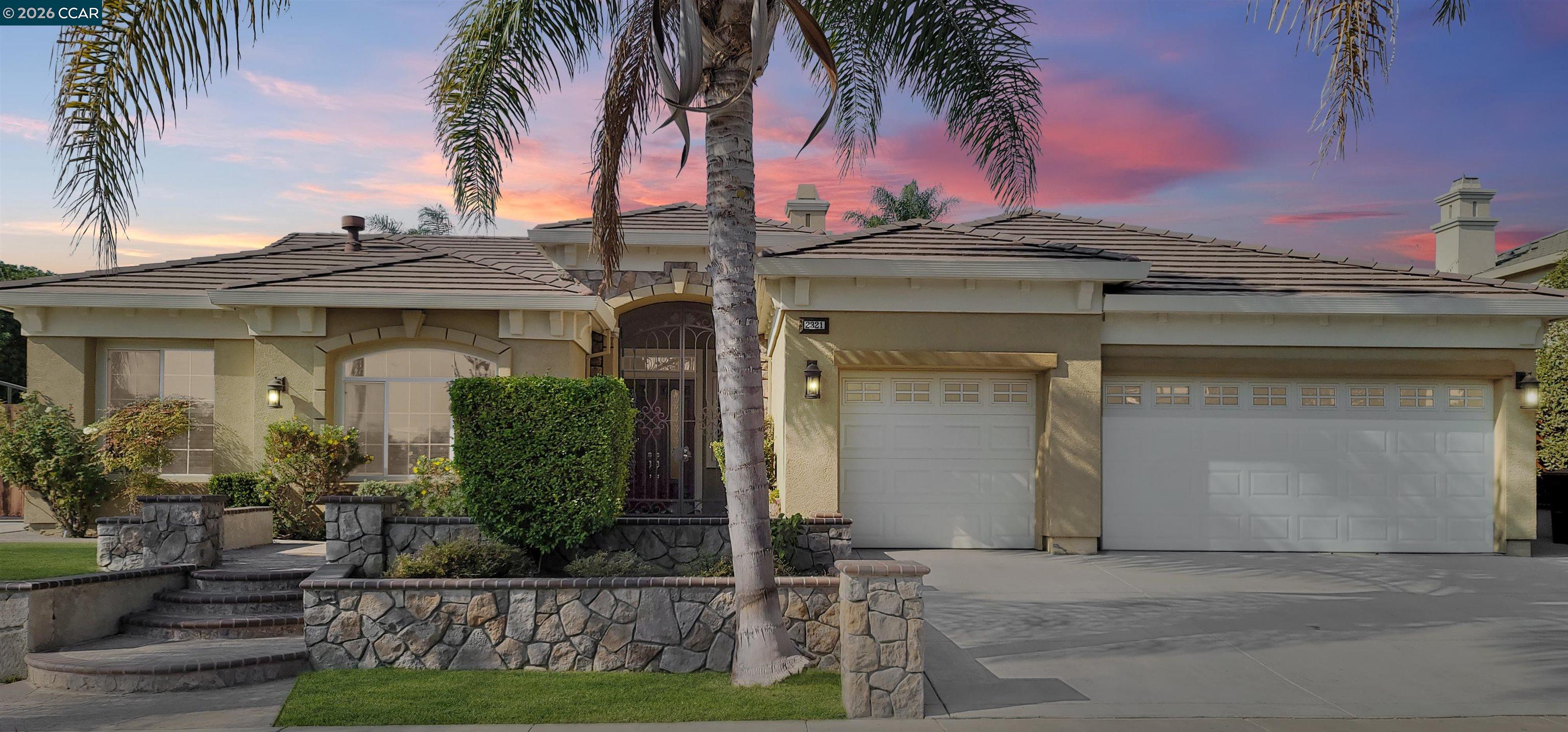 Detail Gallery Image 2 of 19 For 2321 Star Lilly Street, Brentwood,  CA 94513 - 4 Beds | 3 Baths