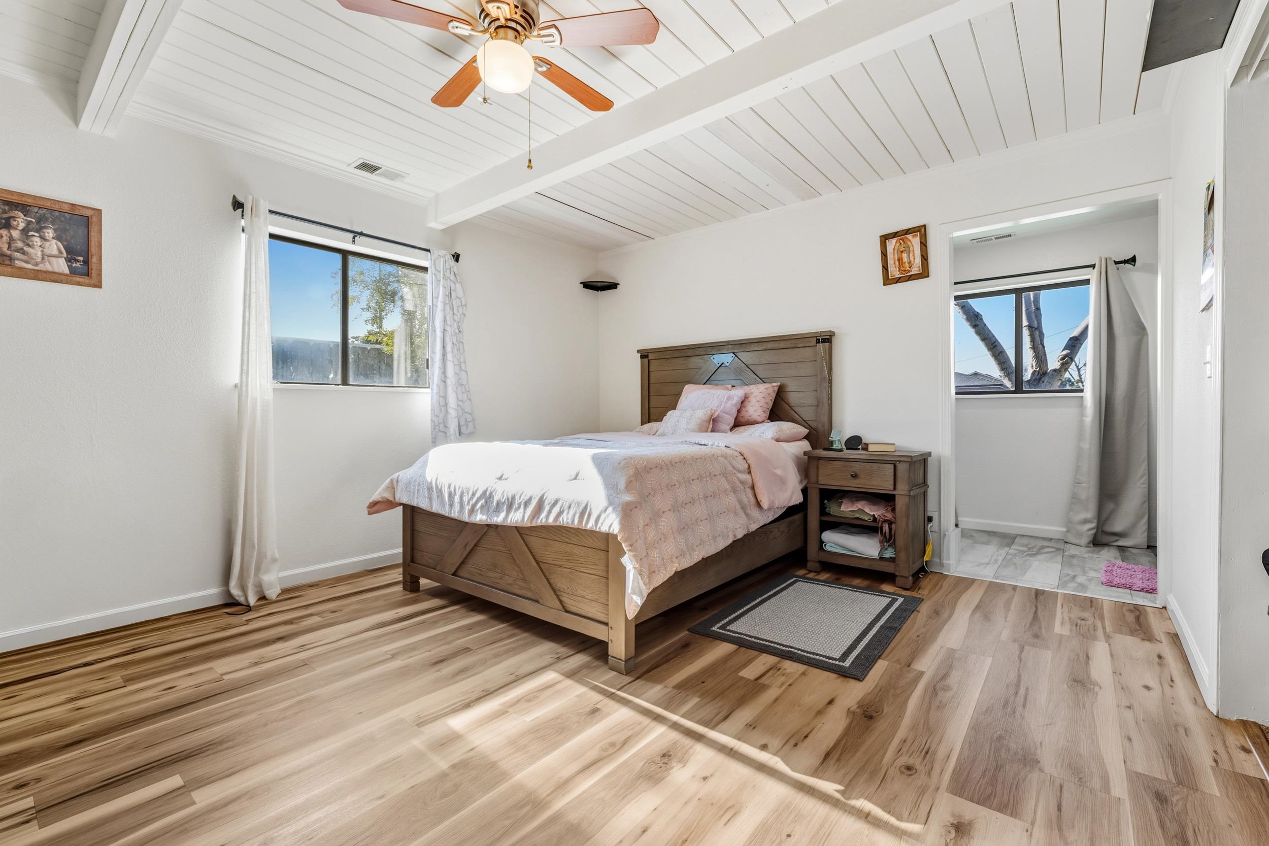 Detail Gallery Image 16 of 29 For 1704 East St, Tracy,  CA 95376 - 3 Beds | 2 Baths