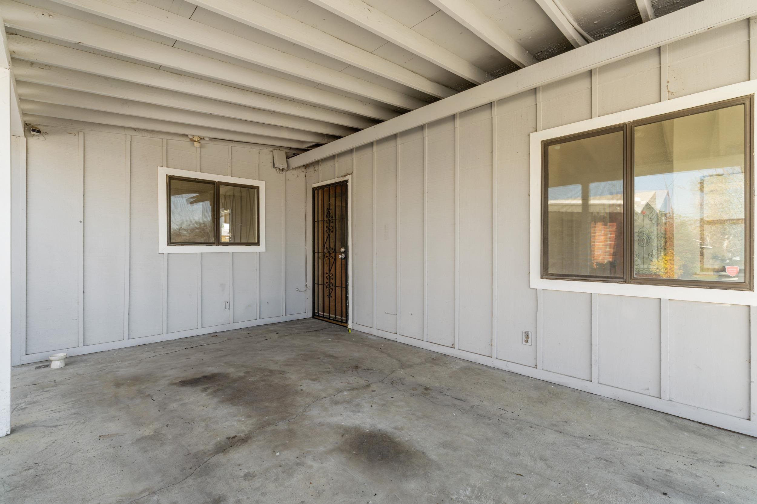 Detail Gallery Image 19 of 29 For 1704 East St, Tracy,  CA 95376 - 3 Beds | 2 Baths
