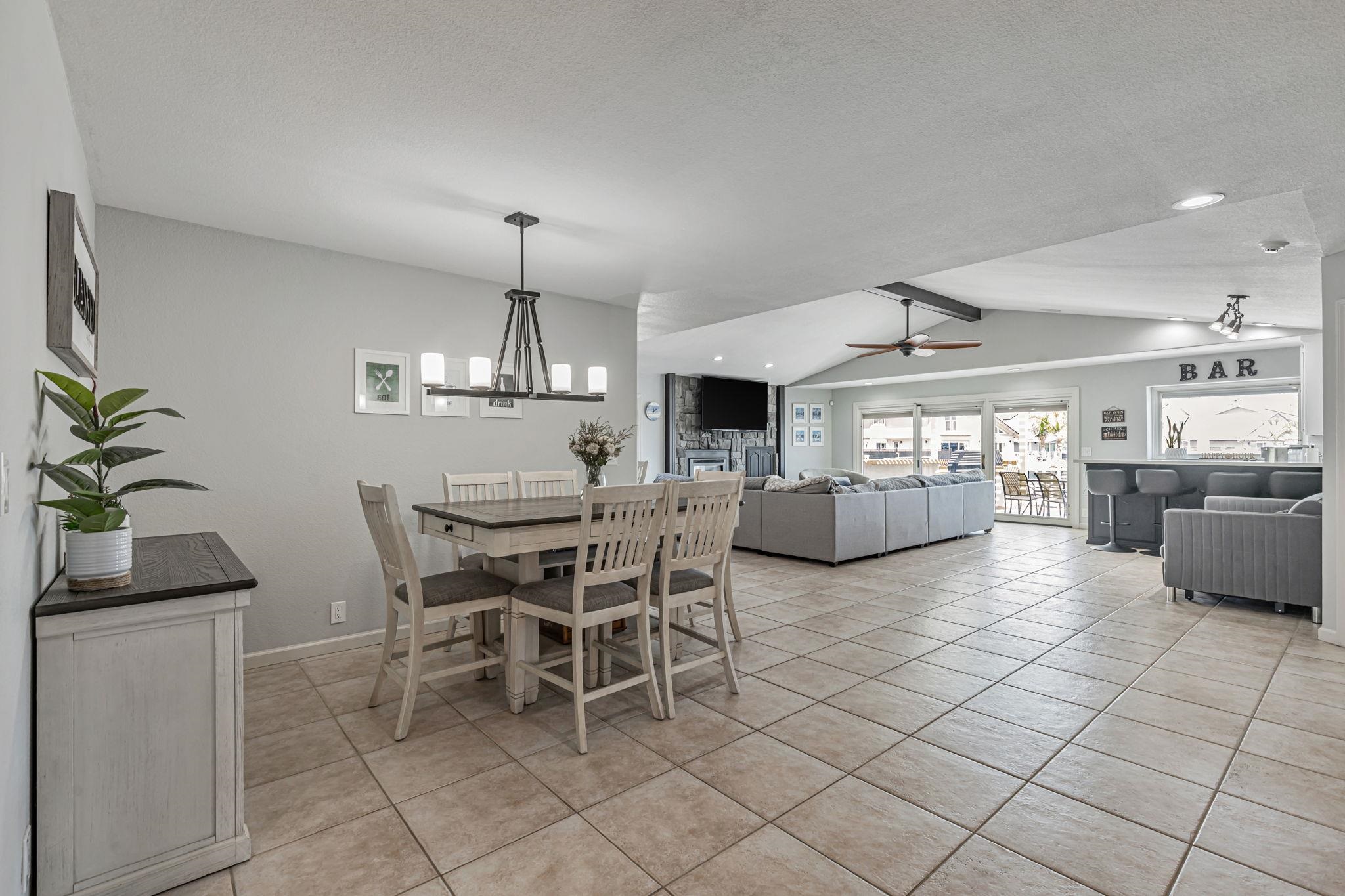 Detail Gallery Image 16 of 41 For 4621 Clipper Dr, Discovery Bay,  CA 94505 - 4 Beds | 2/1 Baths