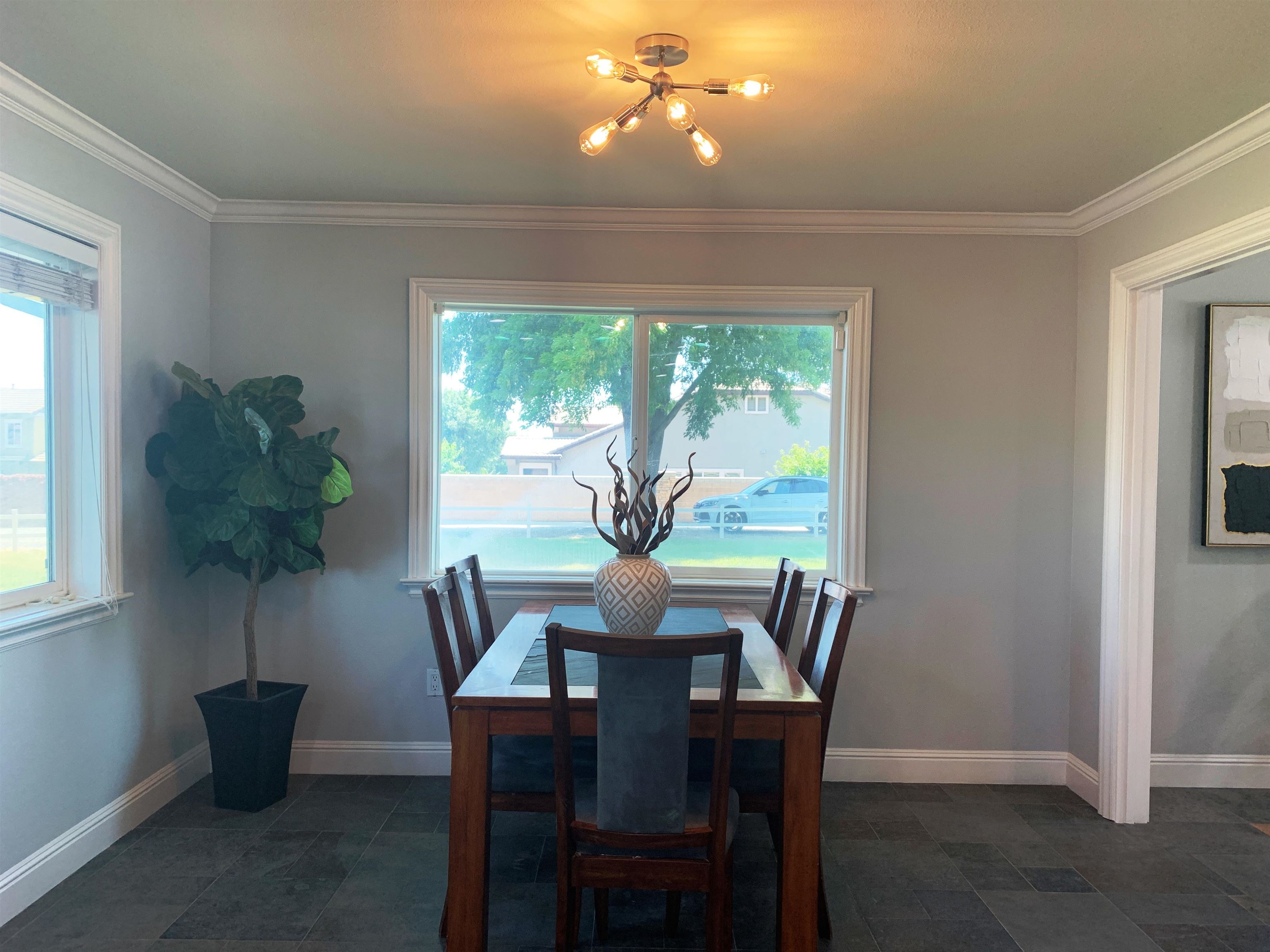 Detail Gallery Image 19 of 59 For 320 Fairview Ave, Brentwood,  CA 94513 - 5 Beds | 3 Baths