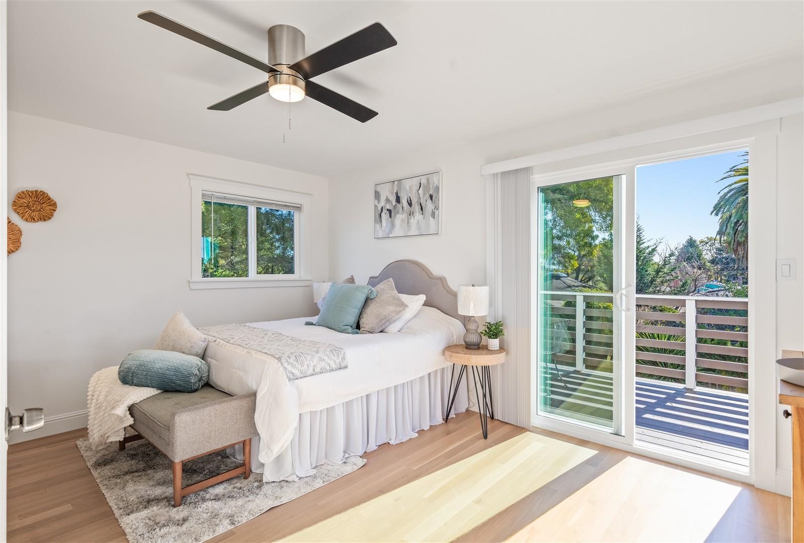 Detail Gallery Image 15 of 59 For 1524 Blake St, Berkeley,  CA 94703 - 4 Beds | 3 Baths