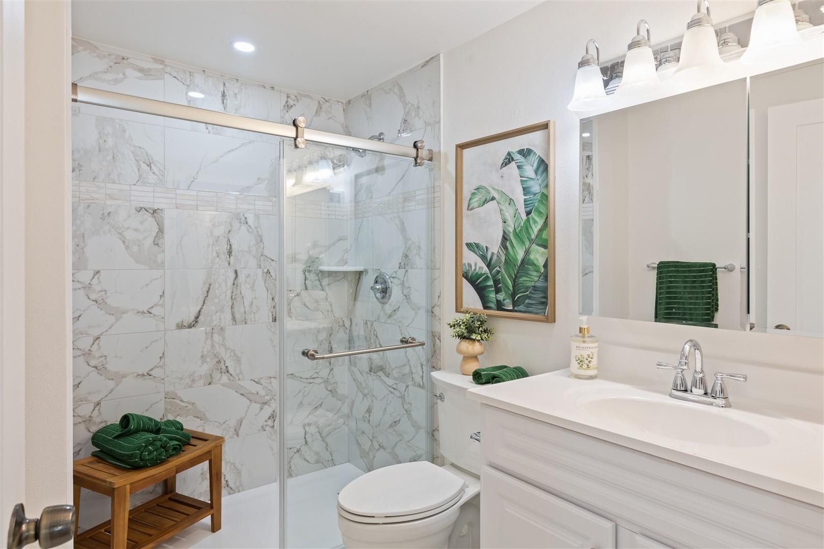 Detail Gallery Image 20 of 59 For 1524 Blake St, Berkeley,  CA 94703 - 4 Beds | 3 Baths