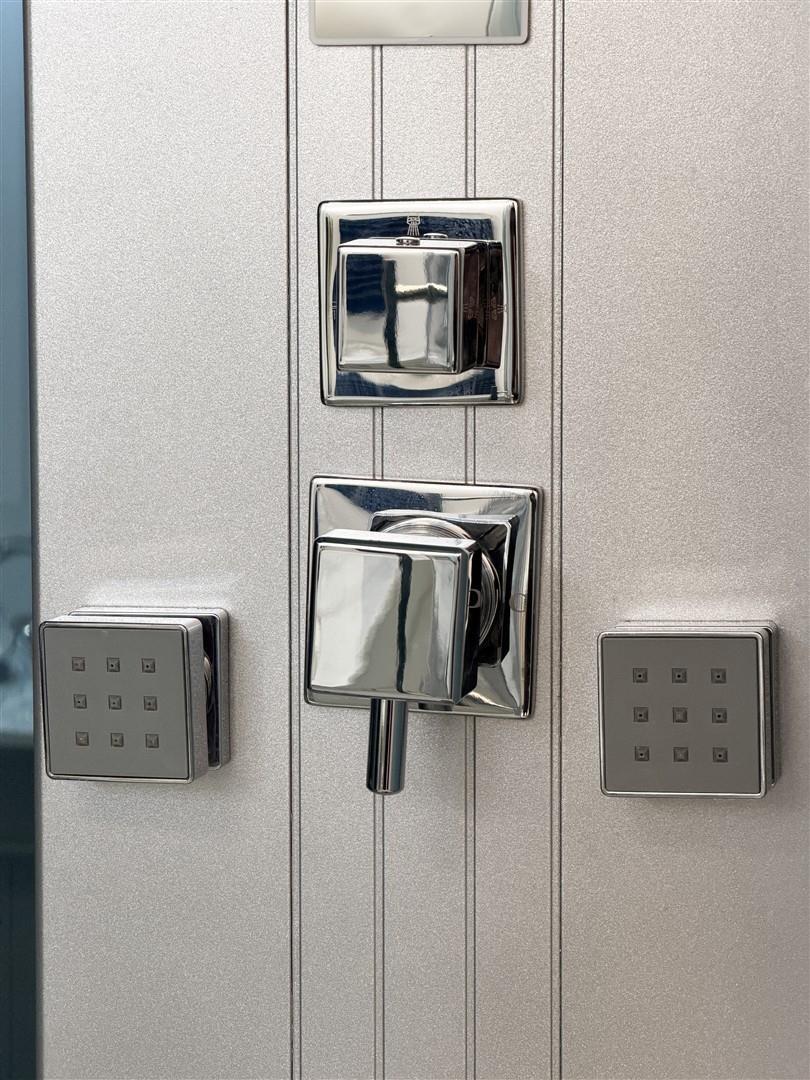 Detail Gallery Image 24 of 59 For 1524 Blake St, Berkeley,  CA 94703 - 4 Beds | 3 Baths