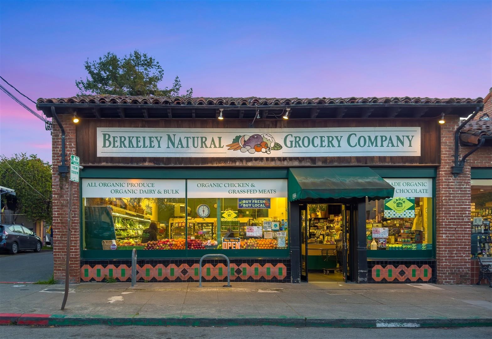 Detail Gallery Image 54 of 59 For 1524 Blake St, Berkeley,  CA 94703 - 4 Beds | 3 Baths