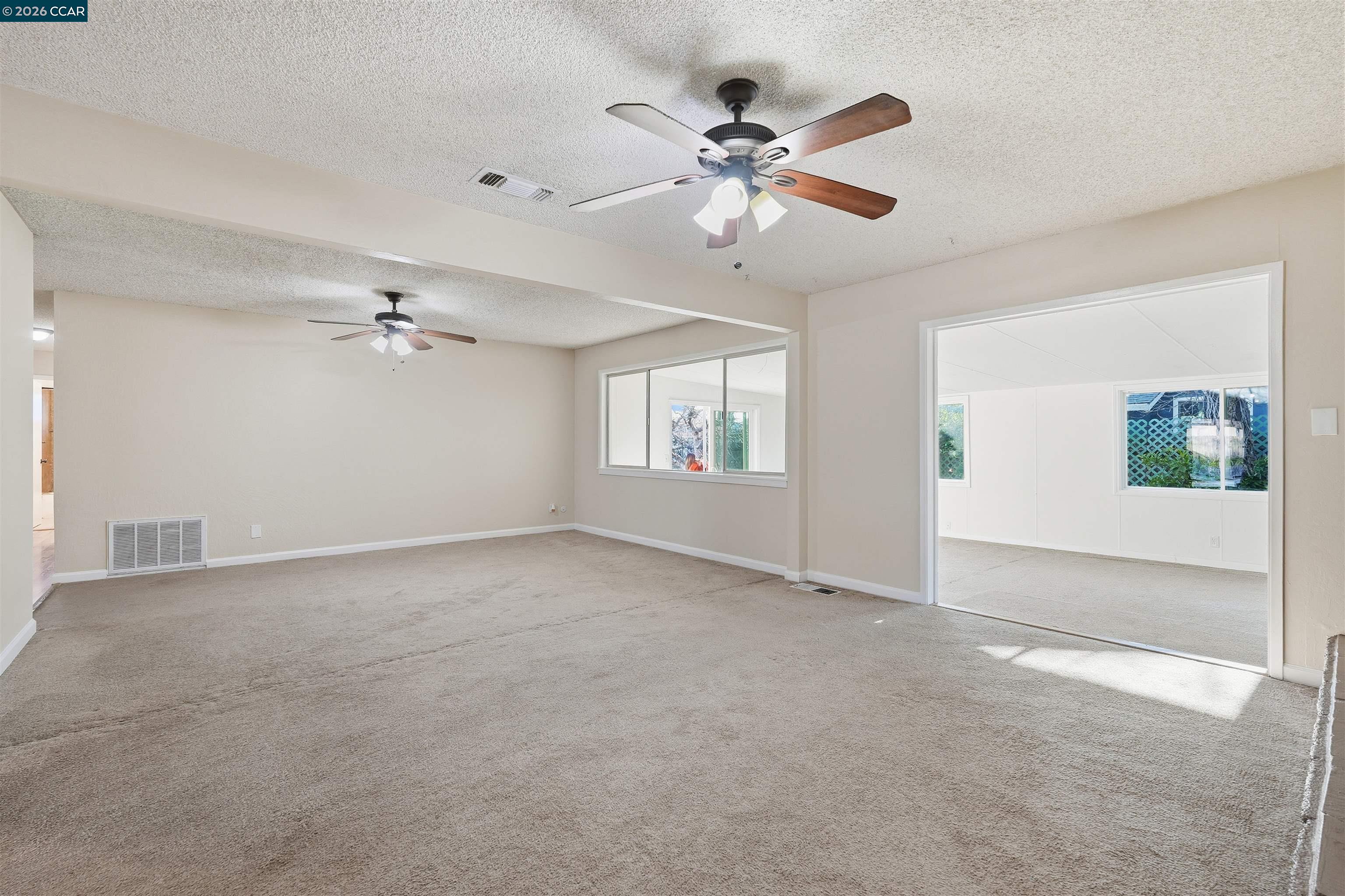 Detail Gallery Image 23 of 26 For 4690 Brookfield Drive, Sacramento,  CA 95823 - 4 Beds | 2 Baths