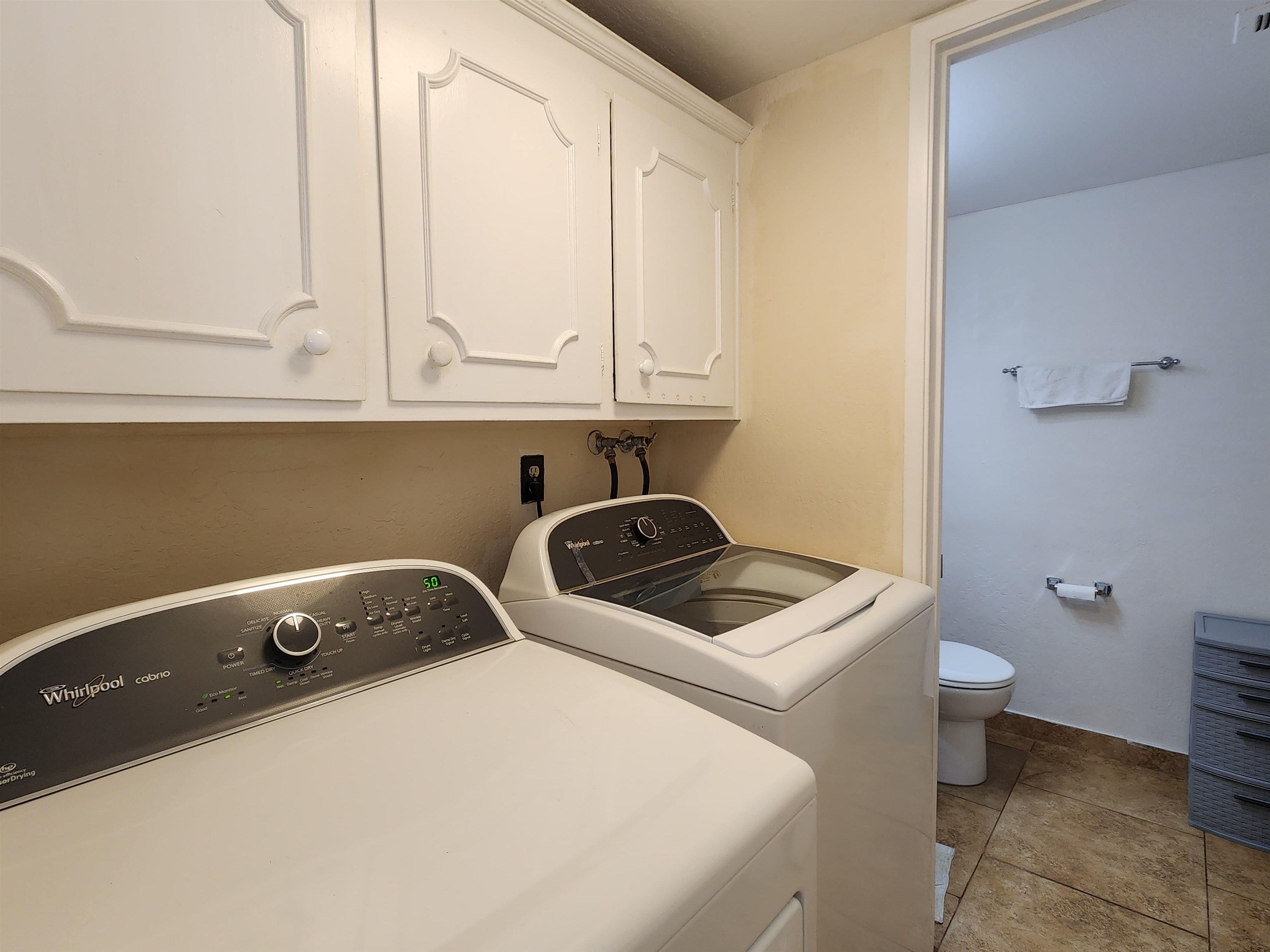 Detail Gallery Image 11 of 21 For 2322 Belvedere Ave, San Leandro,  CA 94577 - 2 Beds | 1/1 Baths