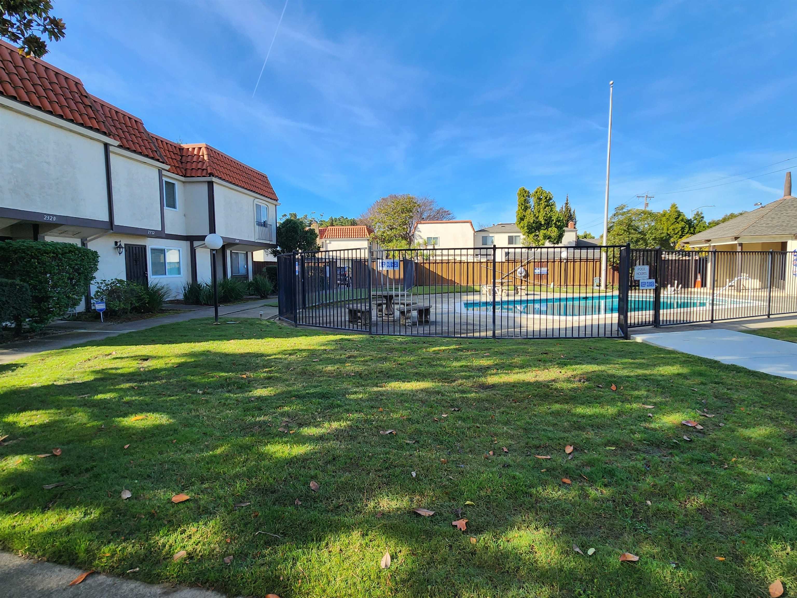 Detail Gallery Image 17 of 21 For 2322 Belvedere Ave, San Leandro,  CA 94577 - 2 Beds | 1/1 Baths