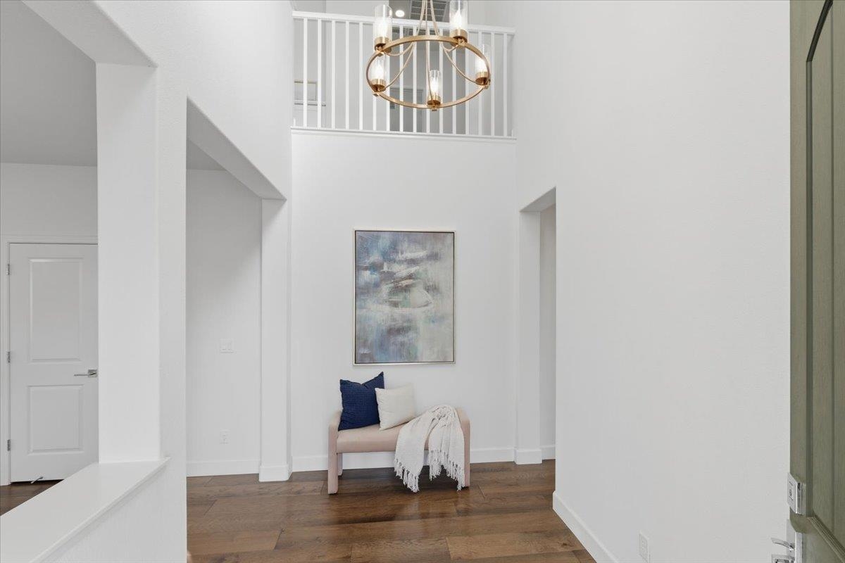 Detail Gallery Image 3 of 31 For 2481 Azalea Ave, Tracy,  CA 95376 - 4 Beds | 3 Baths