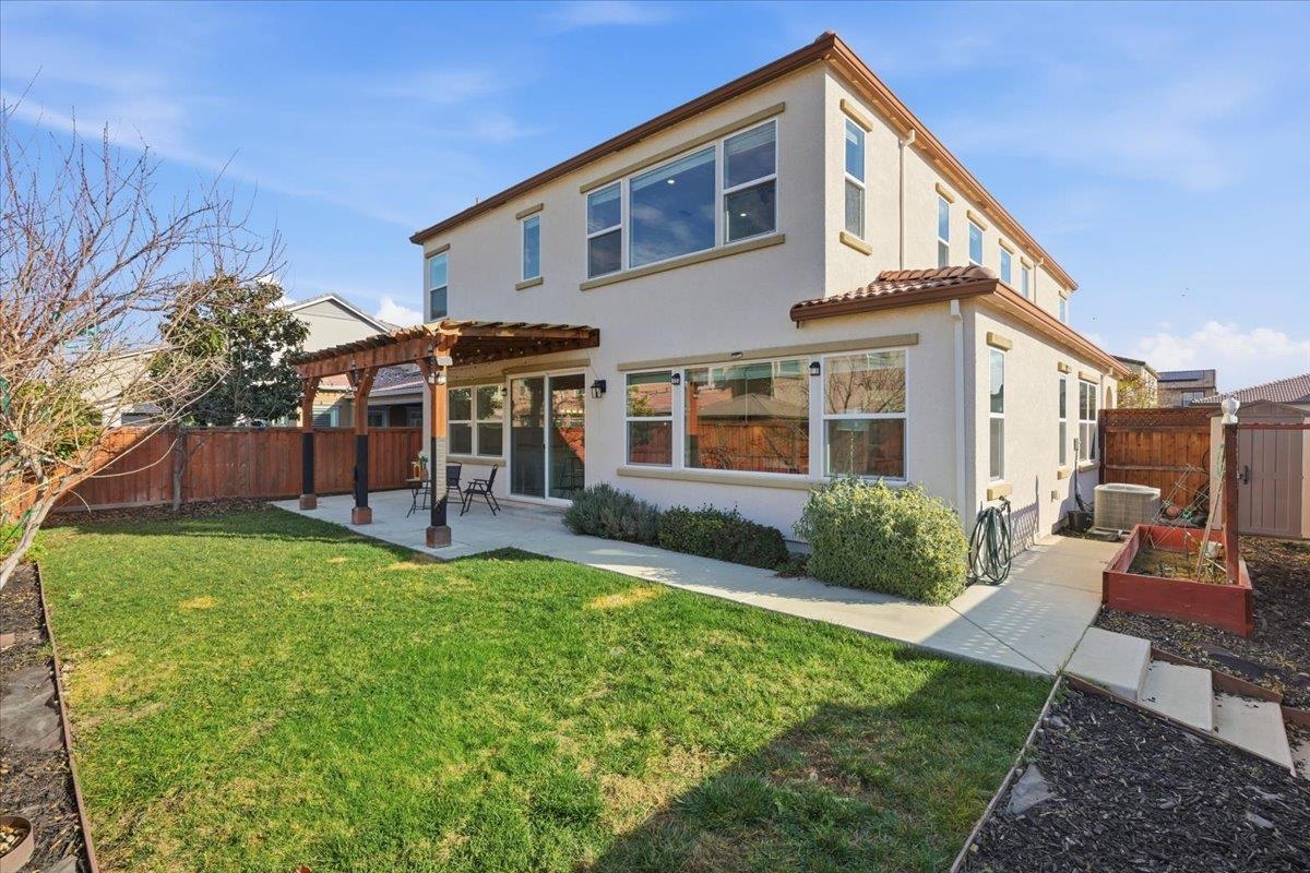 Detail Gallery Image 25 of 31 For 2481 Azalea Ave, Tracy,  CA 95376 - 4 Beds | 3 Baths