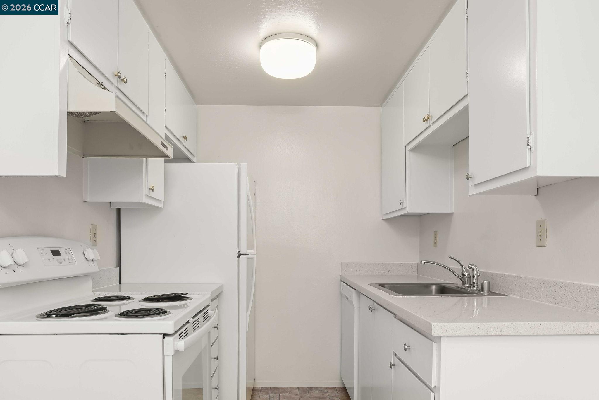 Photo #13: 41121097 Listing: Photo #13