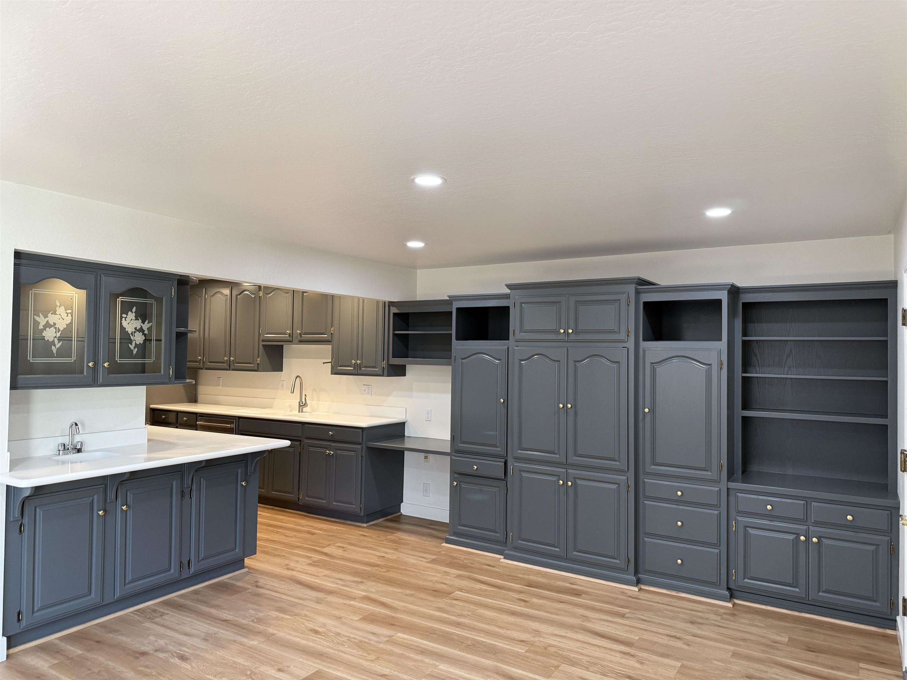 Detail Gallery Image 11 of 31 For 725 Old Creek Rd, Danville,  CA 94526 - 3 Beds | 2/1 Baths