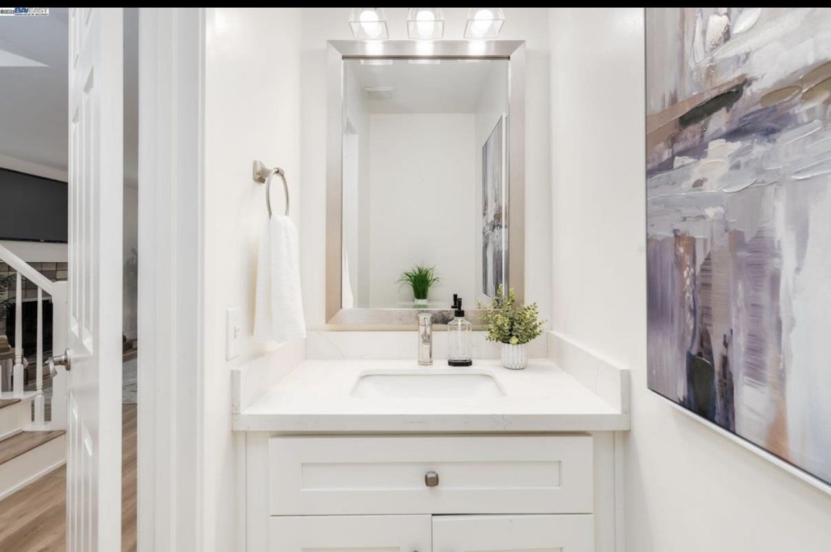 Detail Gallery Image 23 of 38 For 725 Old Creek Rd, Danville,  CA 94526 - 3 Beds | 2/1 Baths