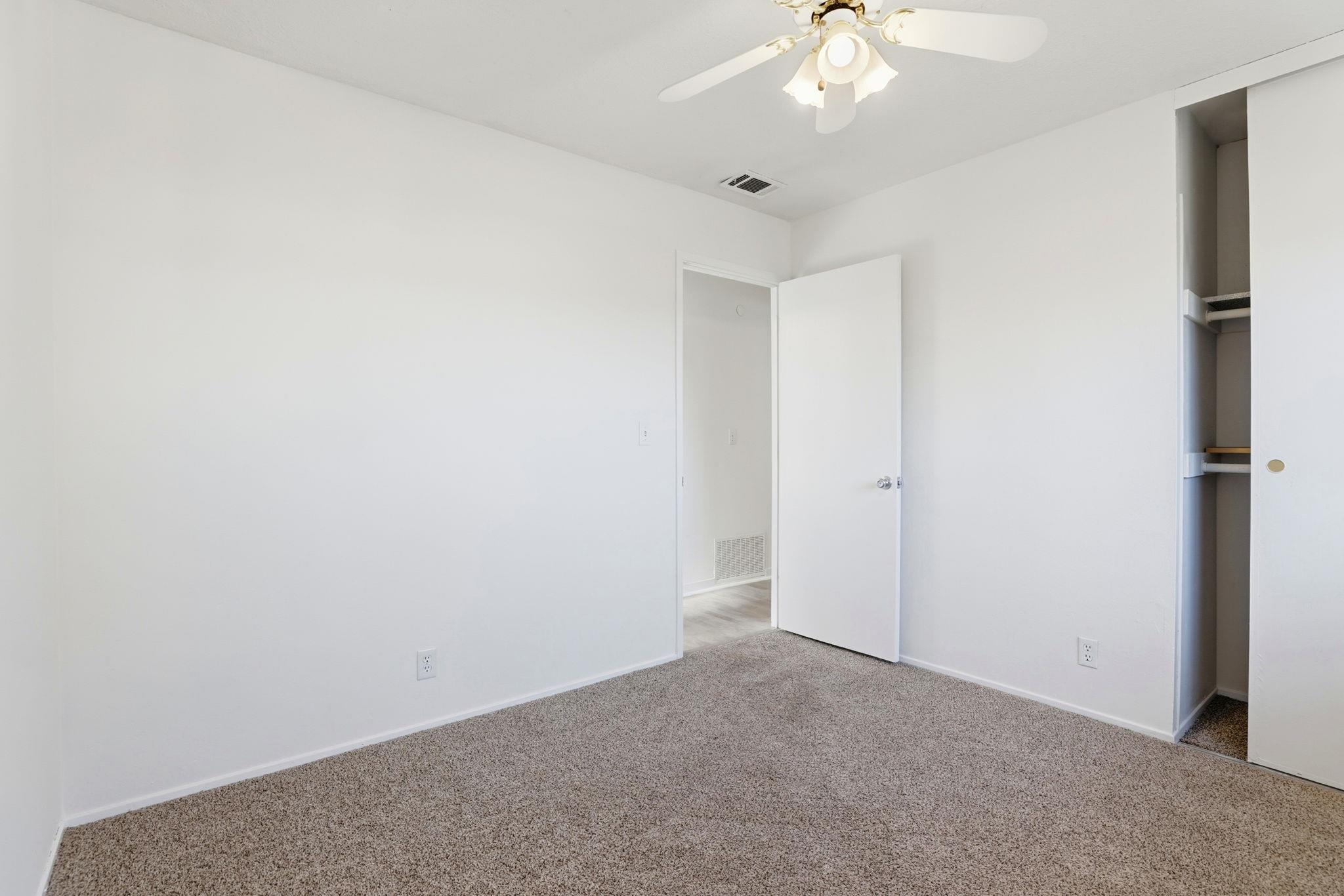 Detail Gallery Image 20 of 37 For 2060 Broadmoor St, Livermore,  CA 94551 - 3 Beds | 2 Baths