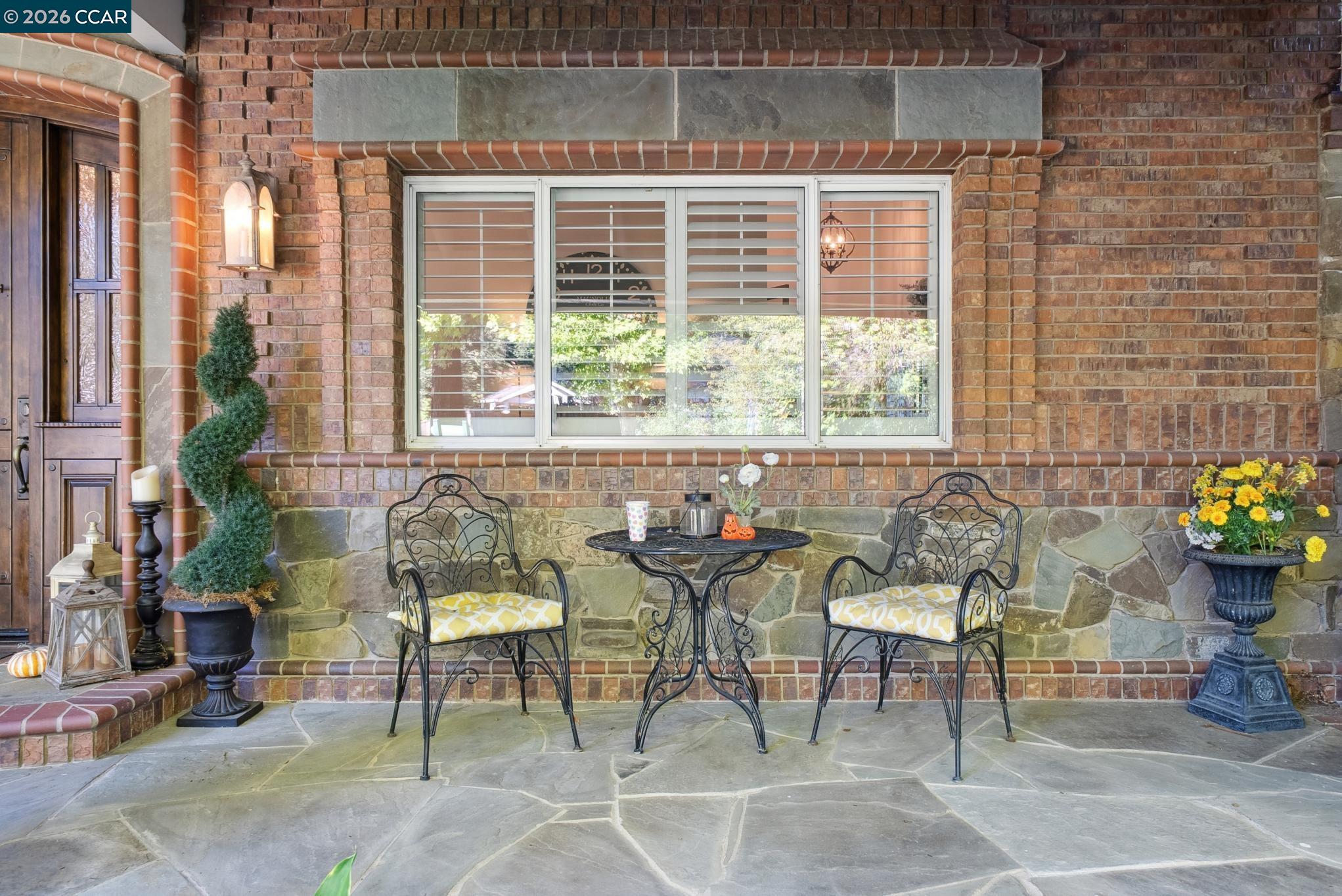 Detail Gallery Image 22 of 58 For 2031 Scarlet Oak Pl, Danville,  CA 94506 - 4 Beds | 2 Baths