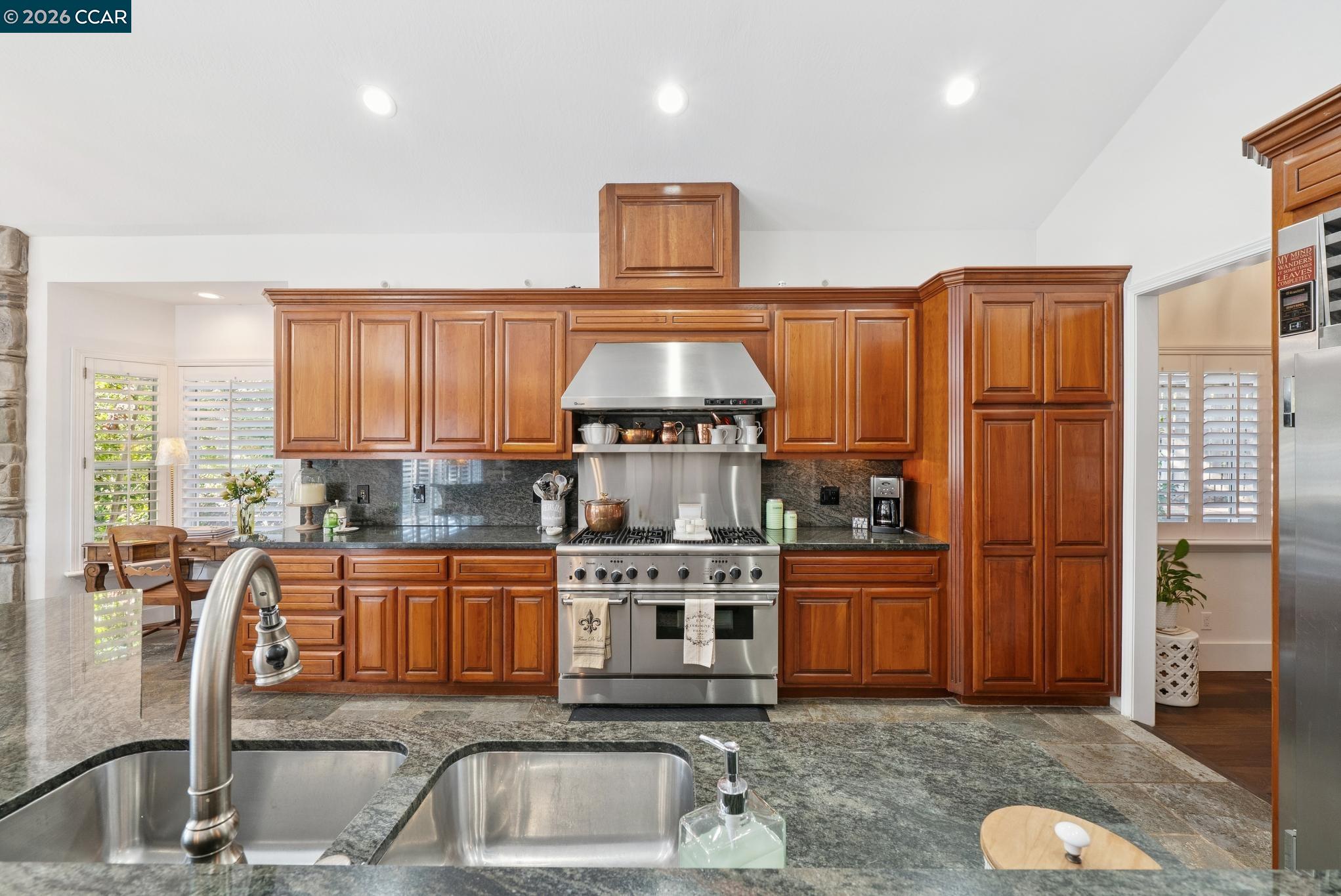 Detail Gallery Image 33 of 58 For 2031 Scarlet Oak Pl, Danville,  CA 94506 - 4 Beds | 2 Baths