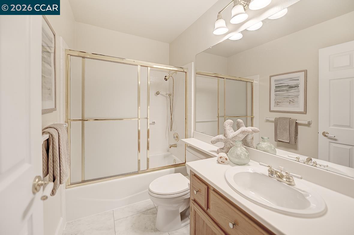 Photo #41: 41121108 Listing: Photo #41